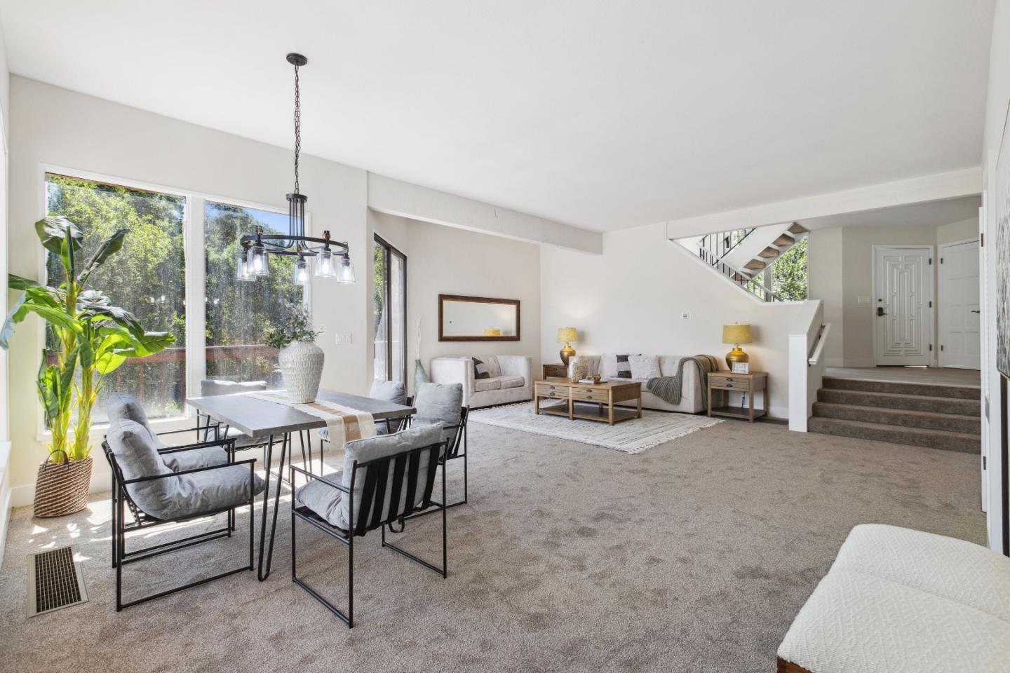 Detail Gallery Image 11 of 48 For 17710 Holiday Dr, Morgan Hill,  CA 95037 - 4 Beds | 3 Baths