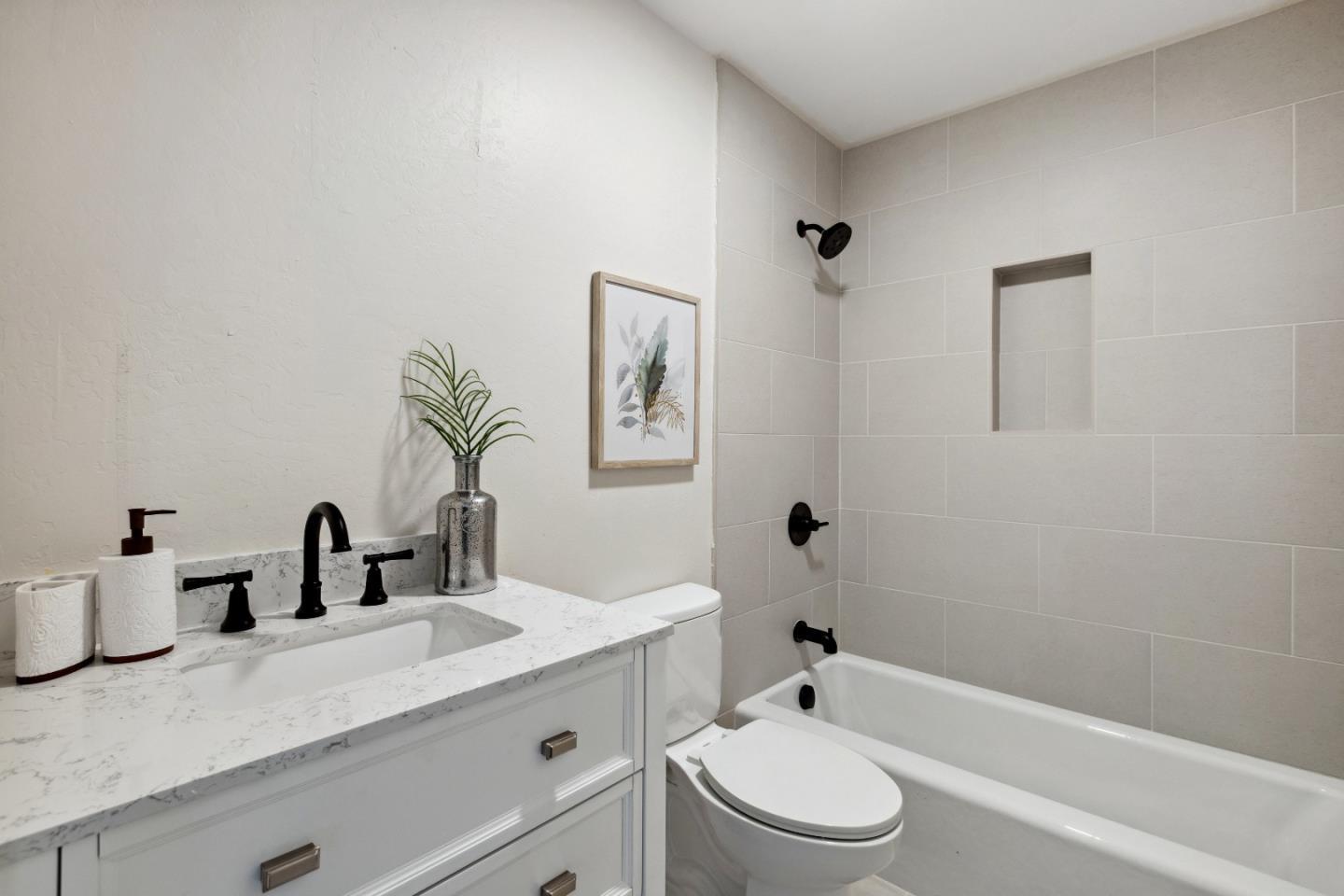 Detail Gallery Image 33 of 48 For 17710 Holiday Dr, Morgan Hill,  CA 95037 - 4 Beds | 3 Baths