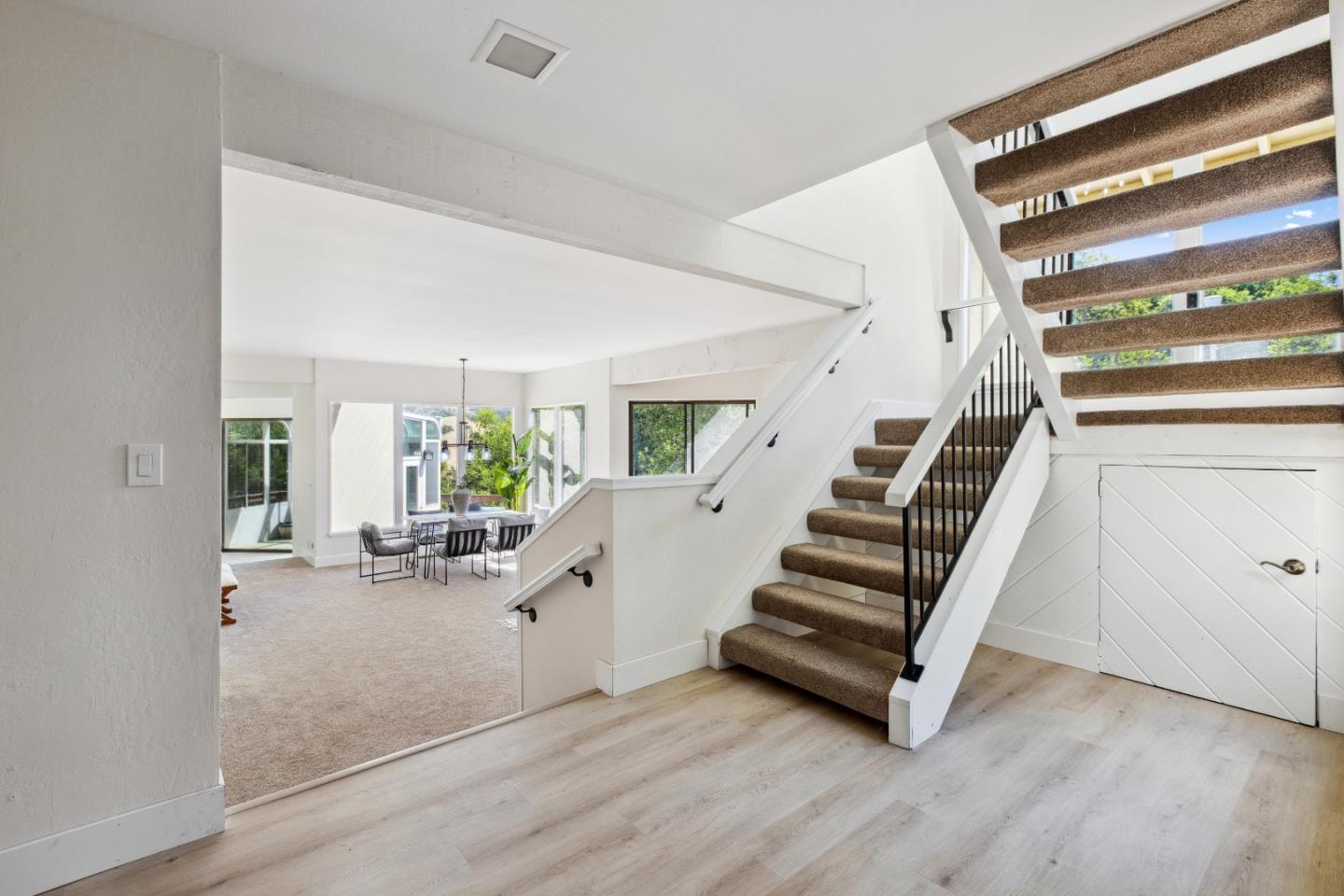 Detail Gallery Image 6 of 48 For 17710 Holiday Dr, Morgan Hill,  CA 95037 - 4 Beds | 3 Baths