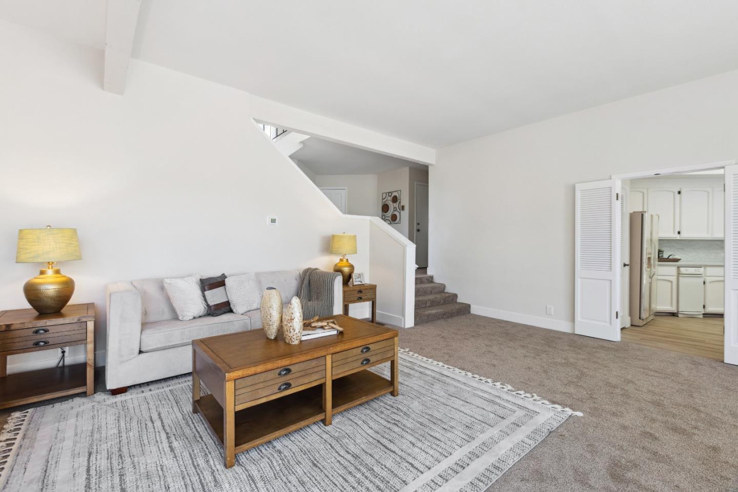 Detail Gallery Image 8 of 48 For 17710 Holiday Dr, Morgan Hill,  CA 95037 - 4 Beds | 3 Baths