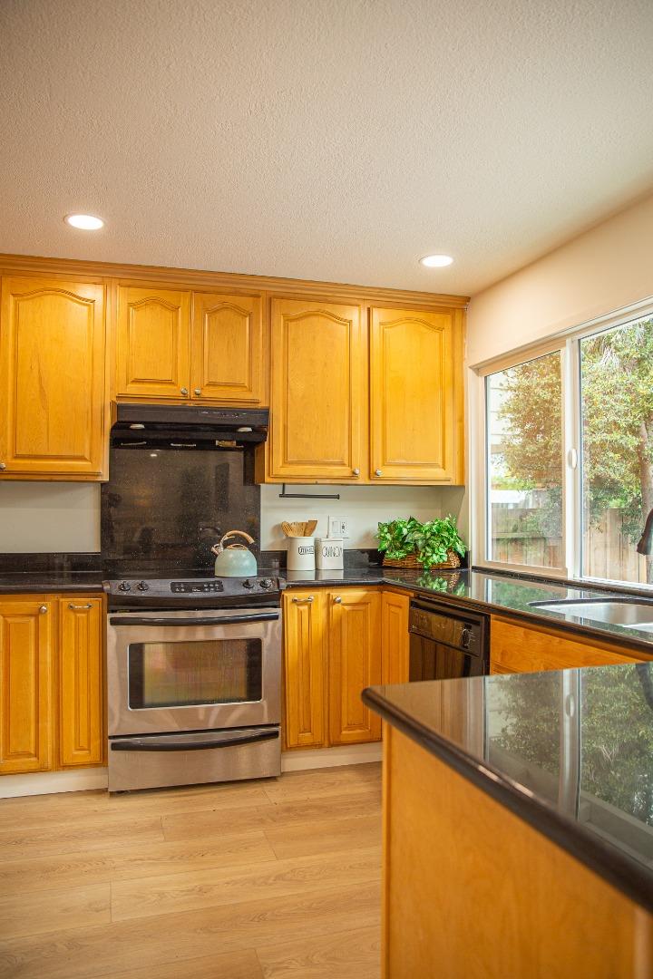 Detail Gallery Image 19 of 44 For 3455 Sagewood Ln, San Jose,  CA 95132 - 3 Beds | 2 Baths