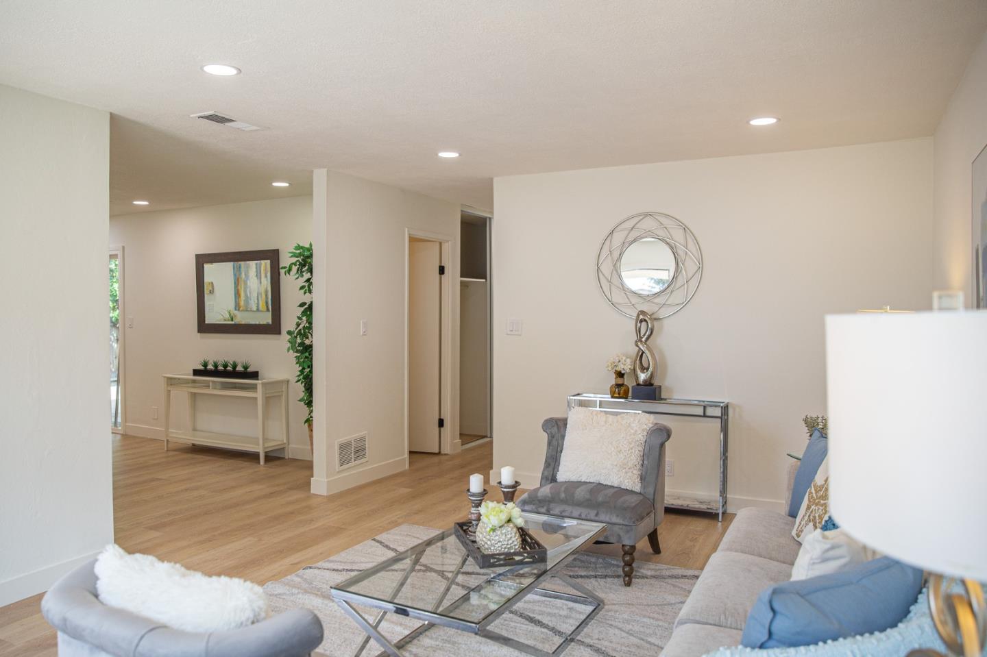 Detail Gallery Image 8 of 44 For 3455 Sagewood Ln, San Jose,  CA 95132 - 3 Beds | 2 Baths