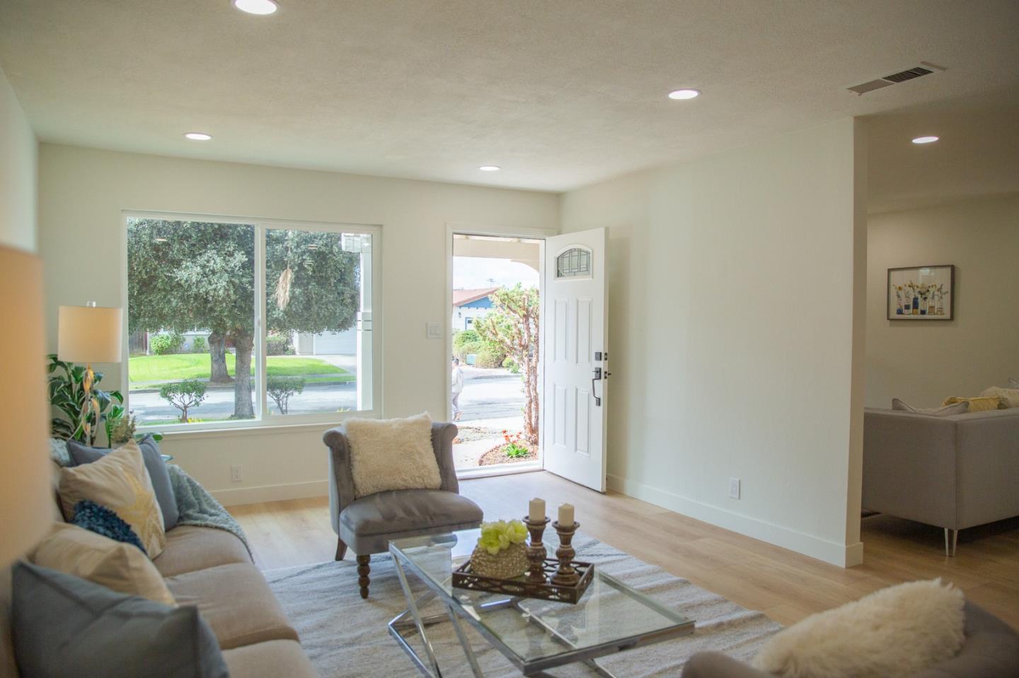 Detail Gallery Image 9 of 44 For 3455 Sagewood Ln, San Jose,  CA 95132 - 3 Beds | 2 Baths