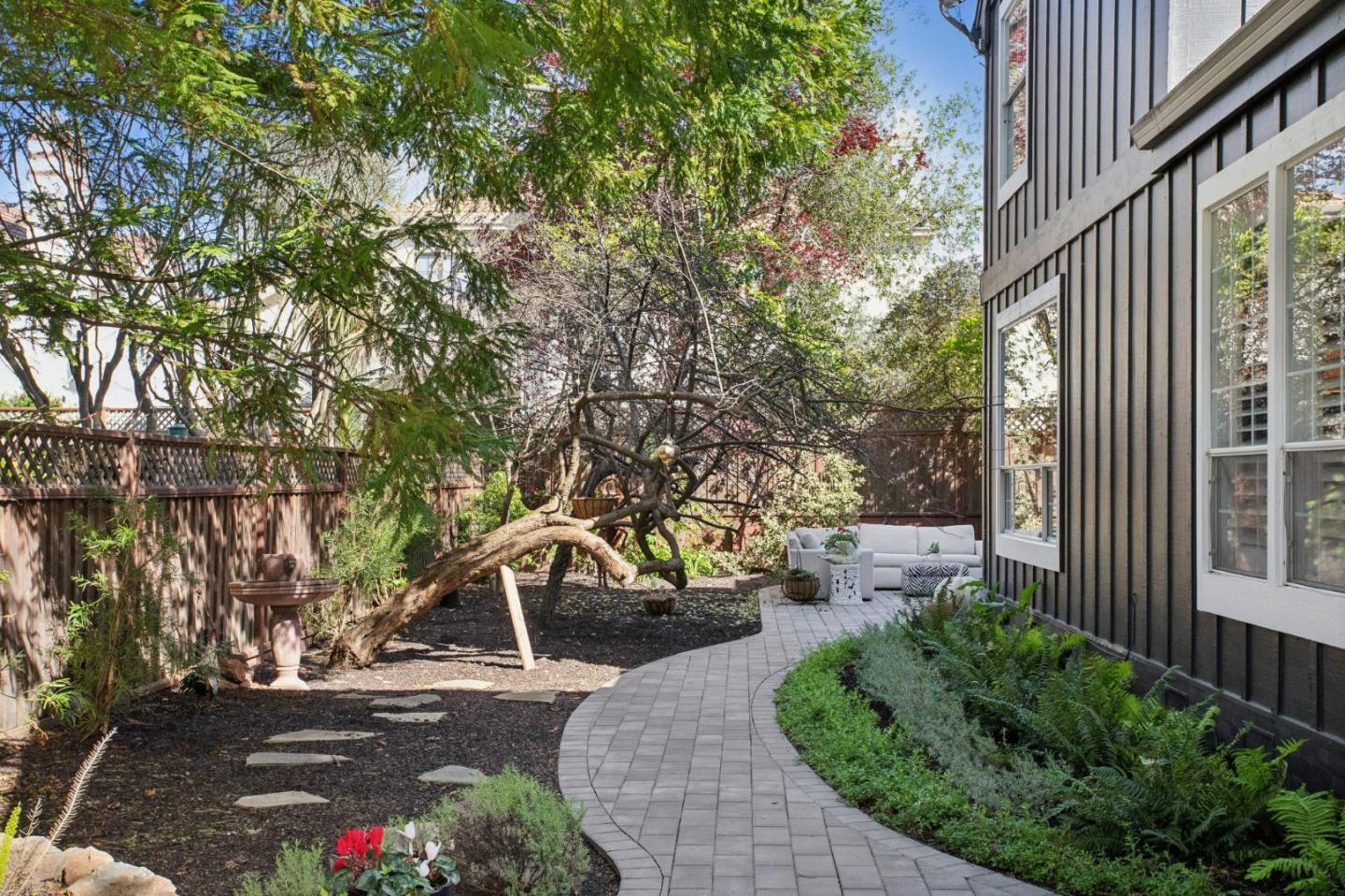 Detail Gallery Image 30 of 35 For 220 Eagle Trace Dr, Half Moon Bay,  CA 94019 - 4 Beds | 3 Baths