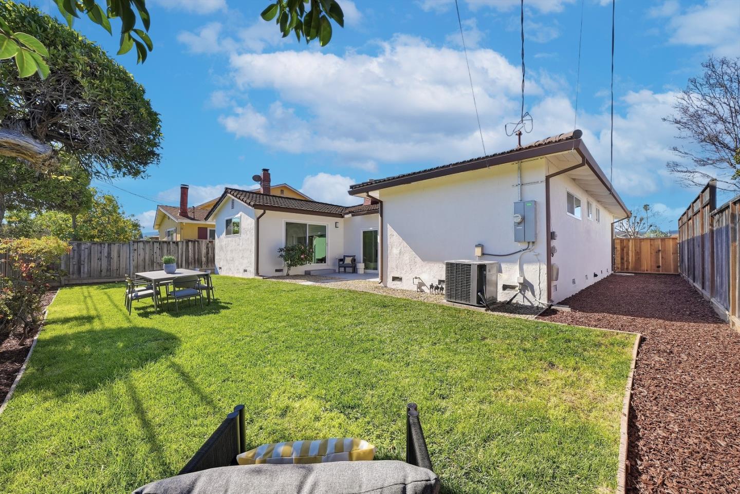 Detail Gallery Image 39 of 50 For 3686 Kirk Rd, San Jose,  CA 95124 - 3 Beds | 2 Baths