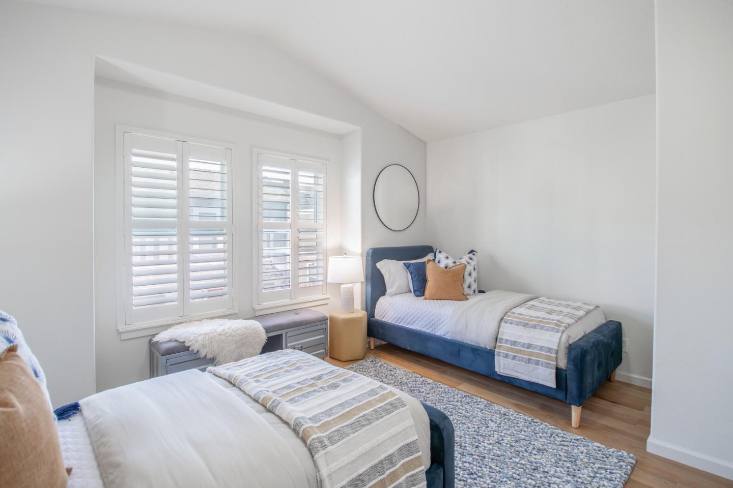 Detail Gallery Image 17 of 39 For 334 Creekside Village Dr, Los Gatos,  CA 95032 - 2 Beds | 2/1 Baths