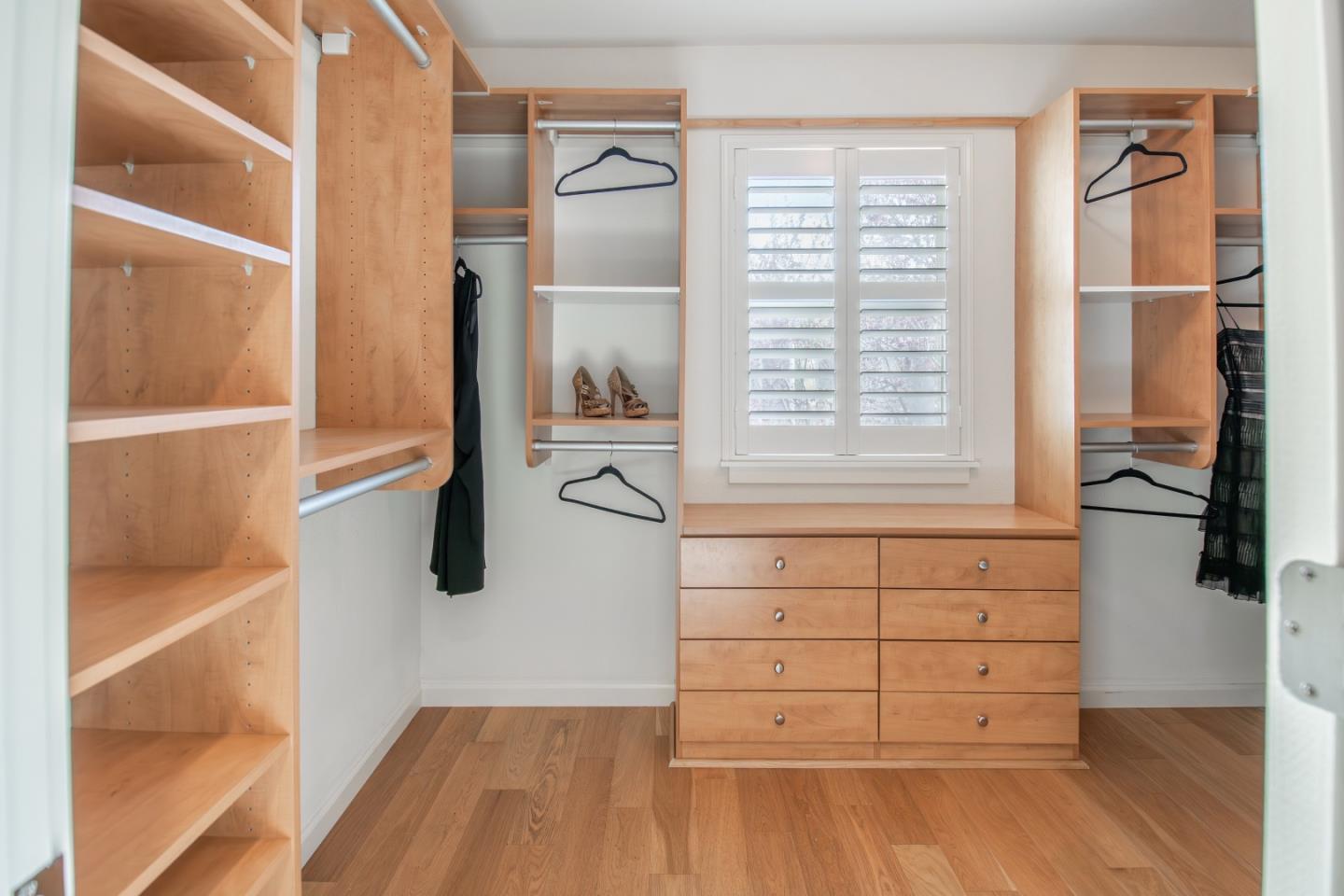 Detail Gallery Image 18 of 39 For 334 Creekside Village Dr, Los Gatos,  CA 95032 - 2 Beds | 2/1 Baths