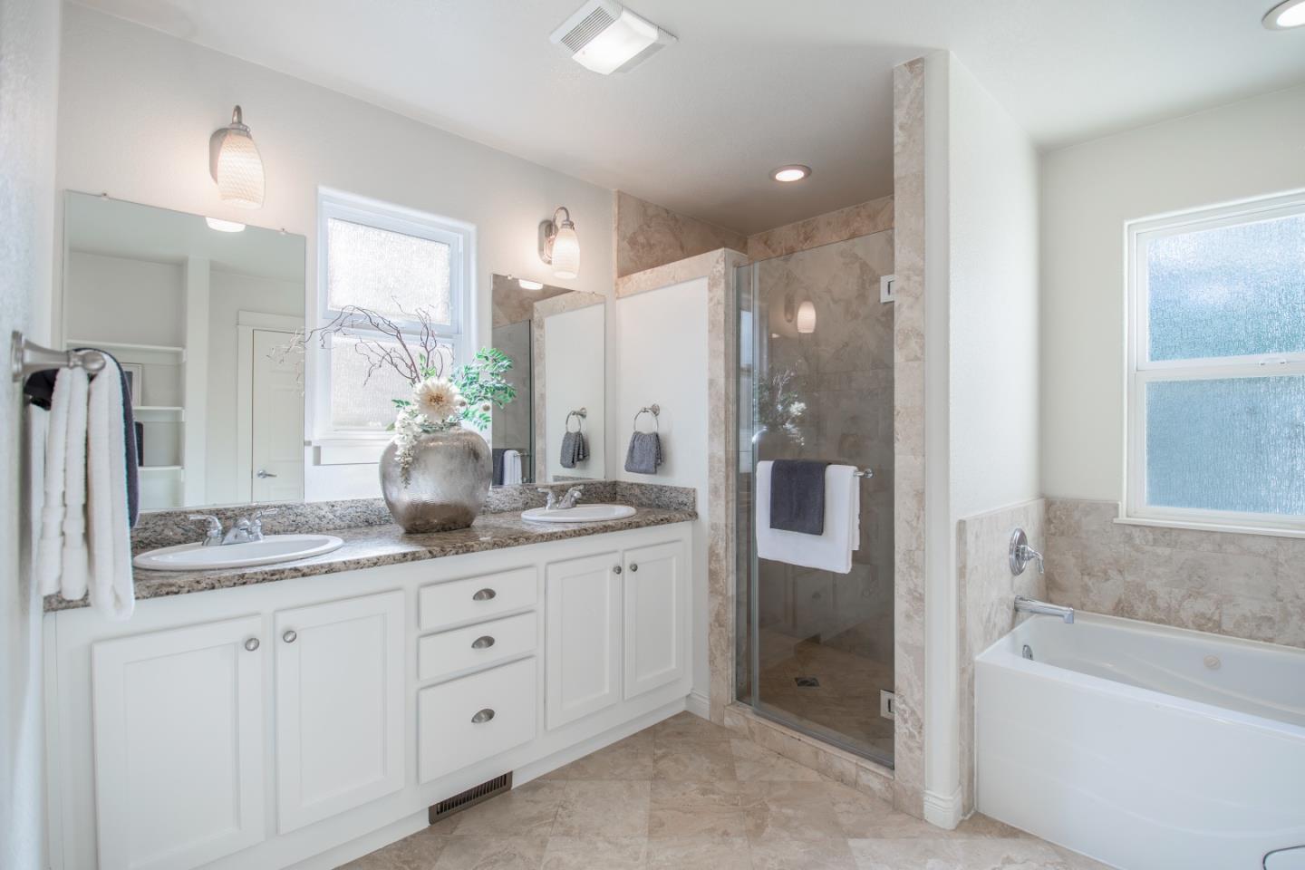 Detail Gallery Image 20 of 39 For 334 Creekside Village Dr, Los Gatos,  CA 95032 - 2 Beds | 2/1 Baths