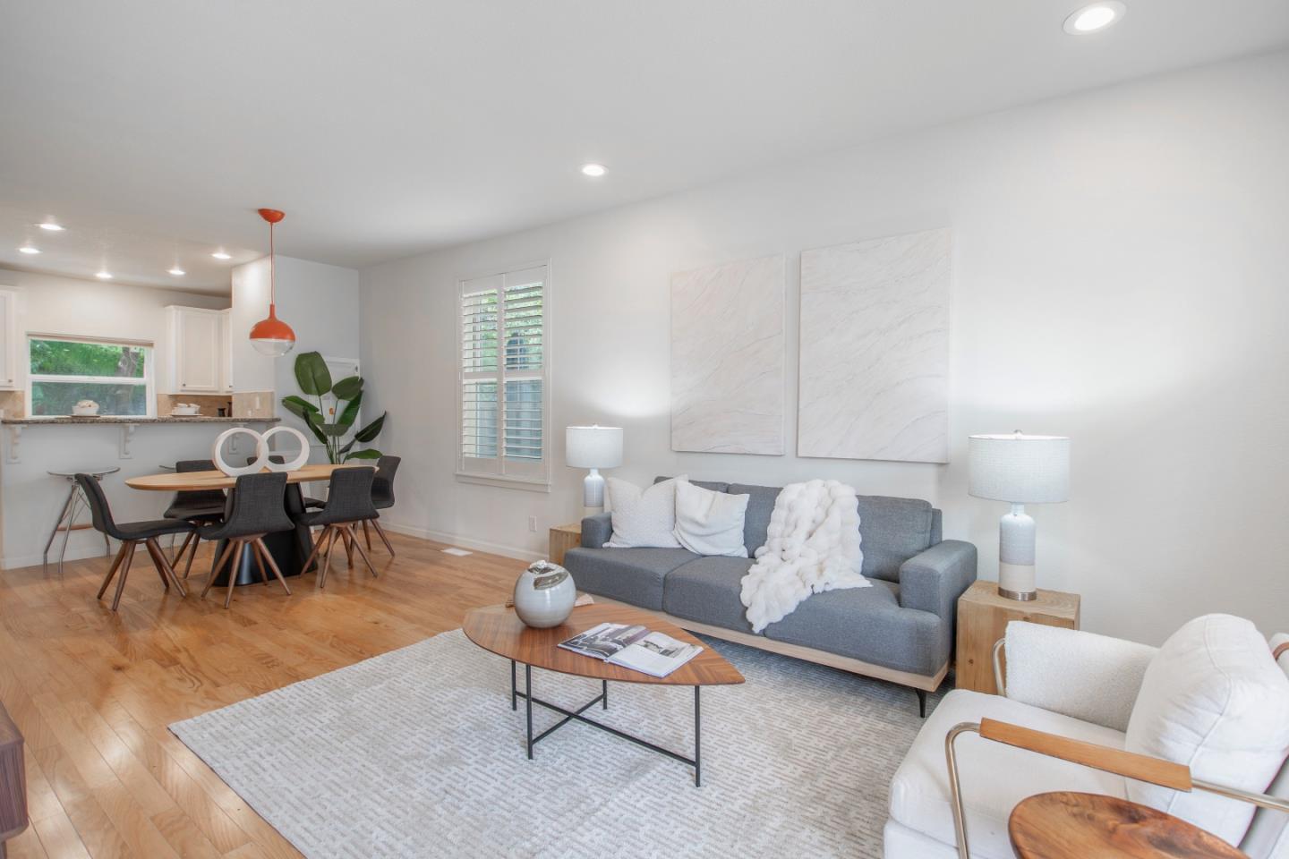 Detail Gallery Image 5 of 39 For 334 Creekside Village Dr, Los Gatos,  CA 95032 - 2 Beds | 2/1 Baths