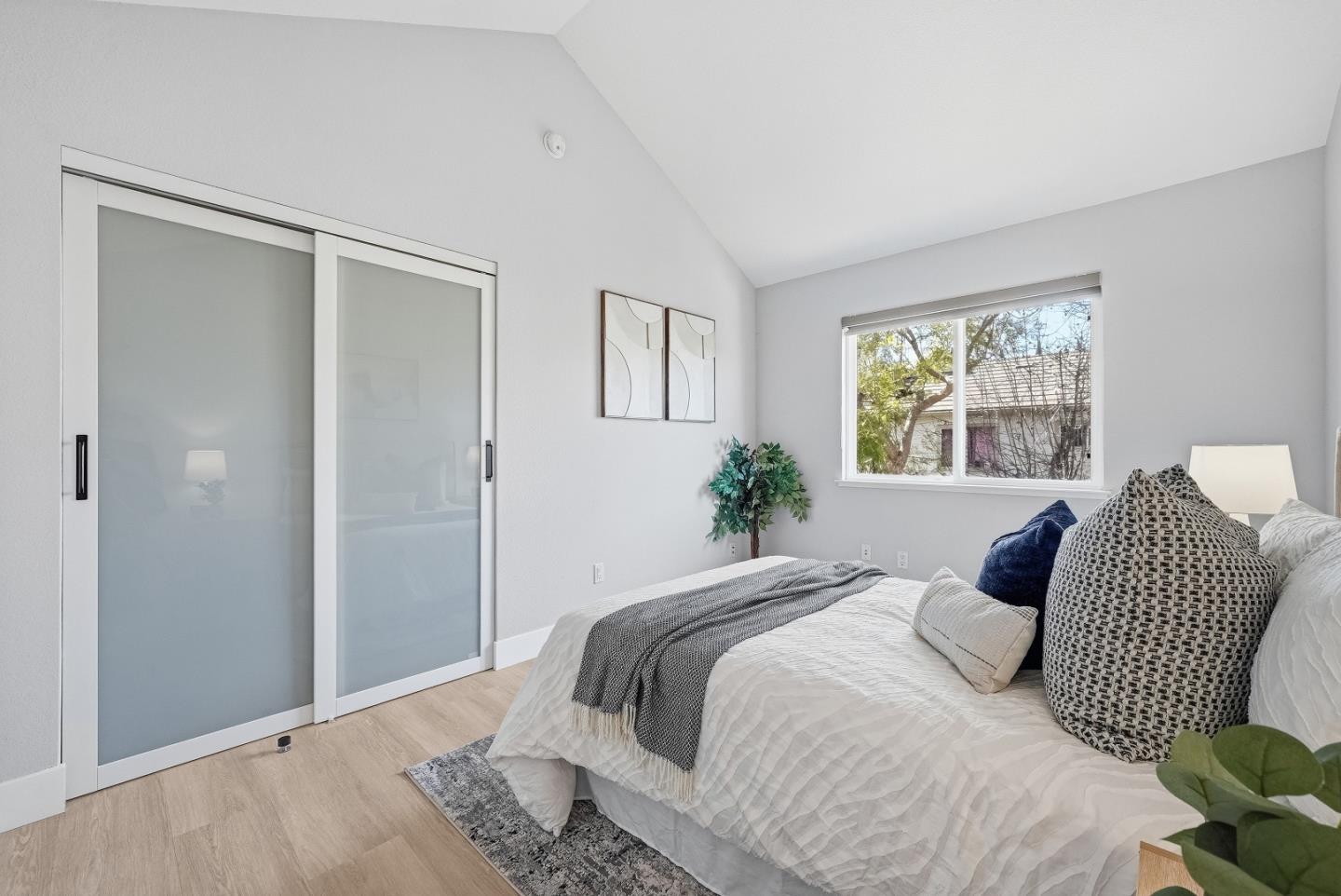 Detail Gallery Image 32 of 61 For 1601 Adolfo Dr, San Jose,  CA 95131 - 4 Beds | 2/1 Baths