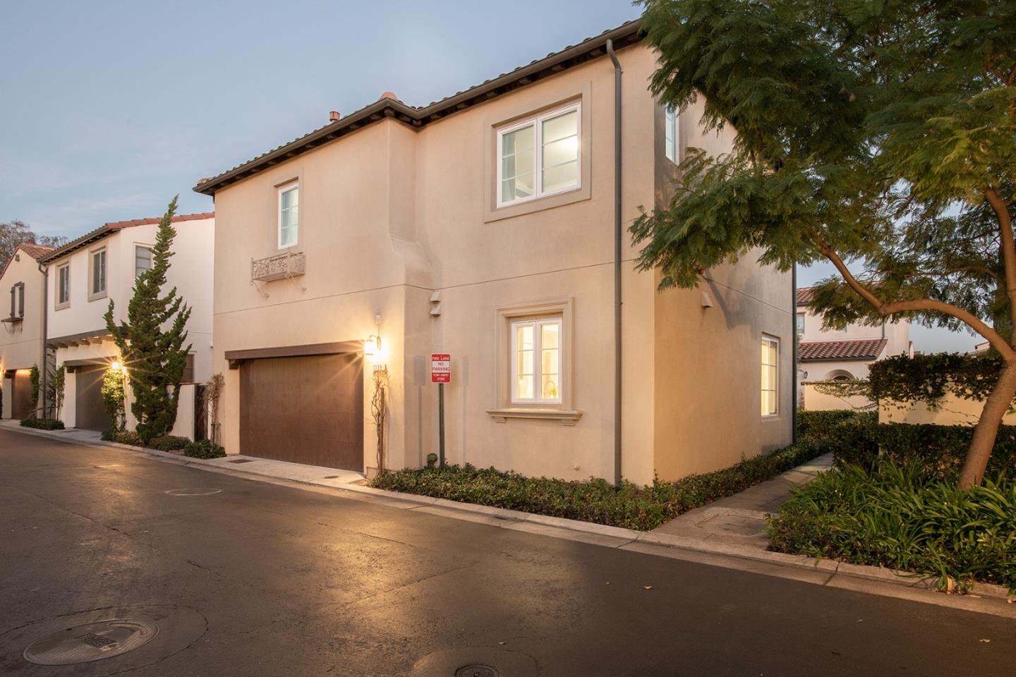 Detail Gallery Image 12 of 71 For 1338 Las Casitas Ct, San Jose,  CA 95126 - 3 Beds | 2/1 Baths