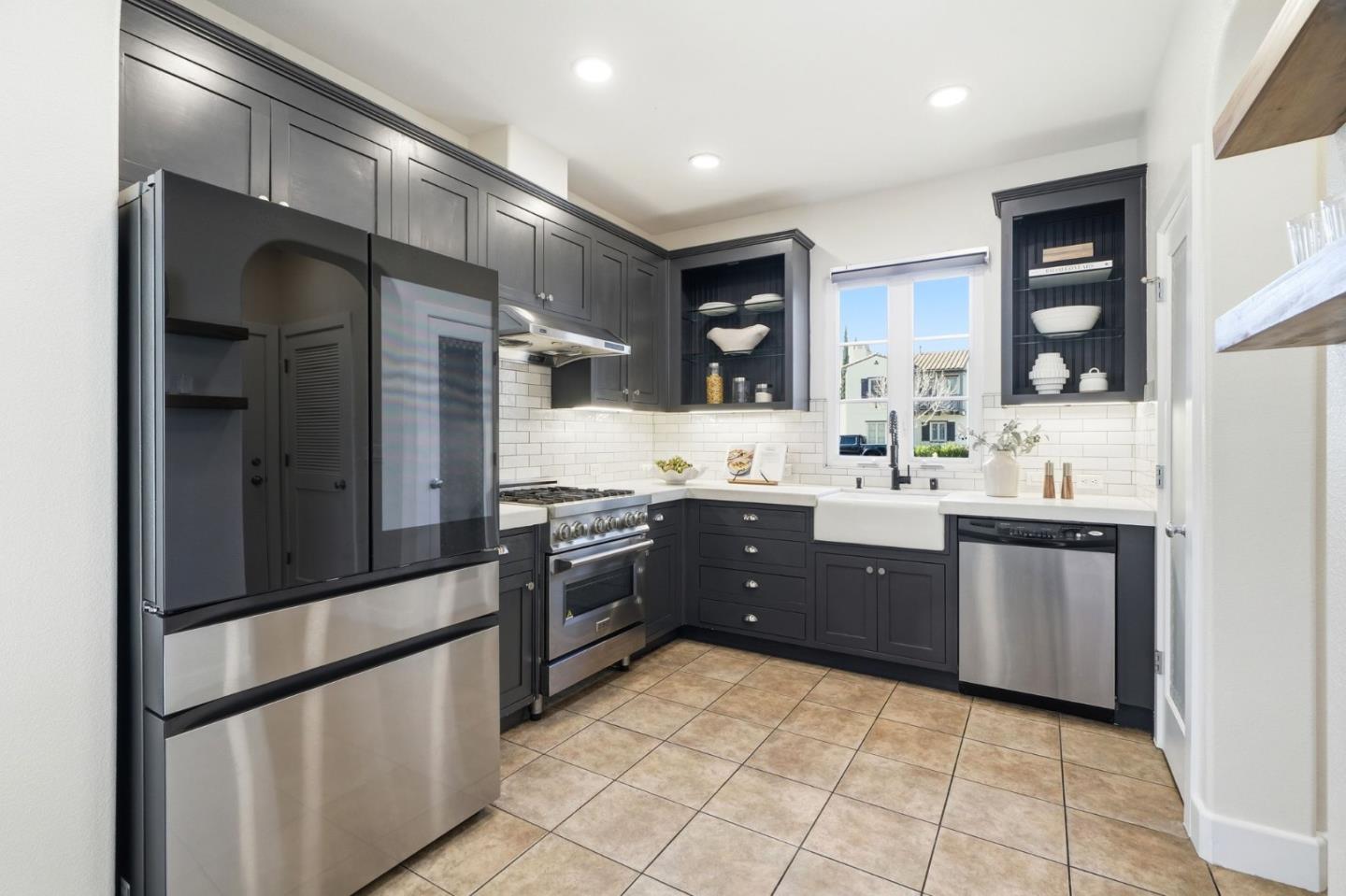 Detail Gallery Image 31 of 71 For 1338 Las Casitas Ct, San Jose,  CA 95126 - 3 Beds | 2/1 Baths