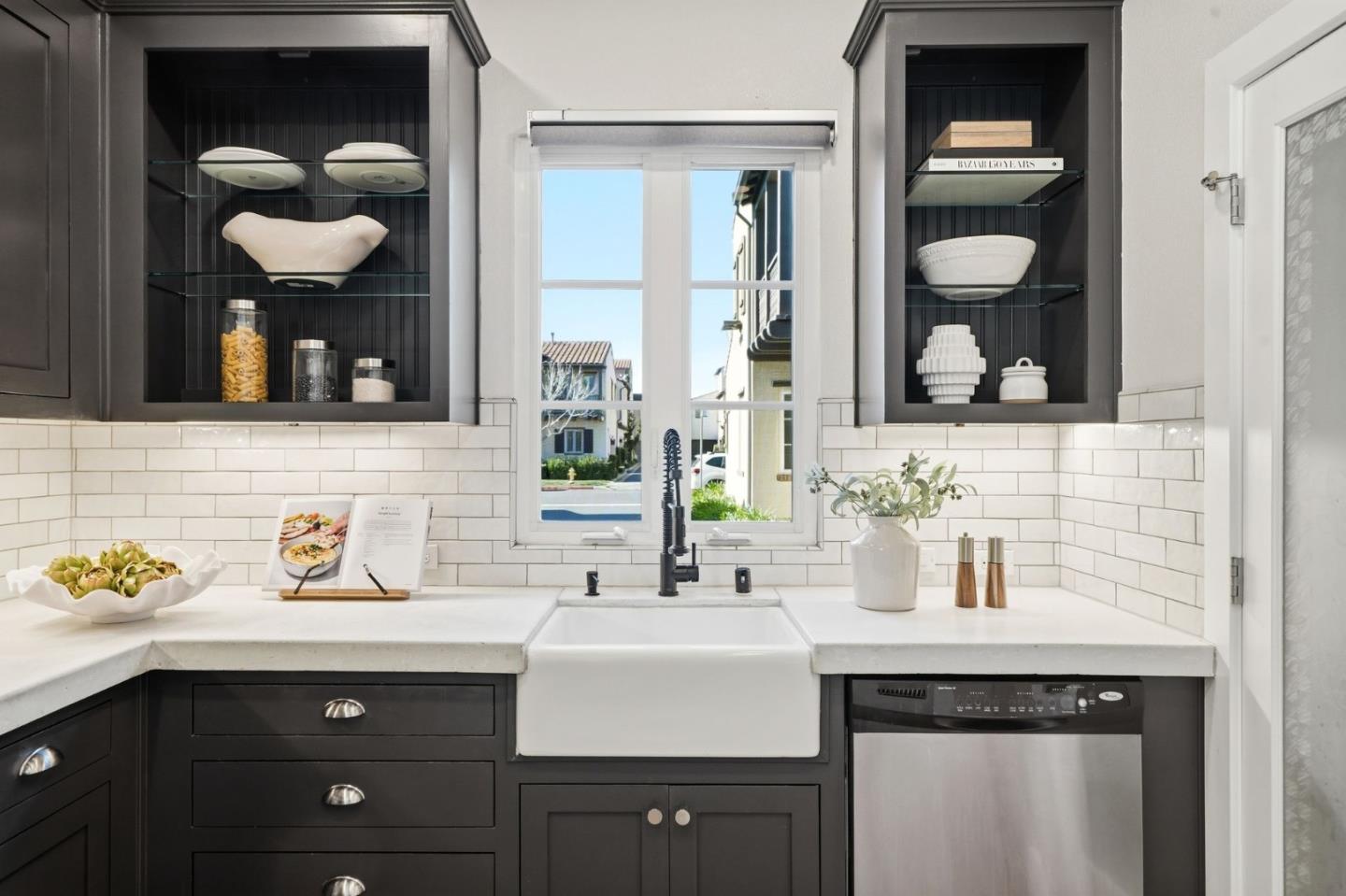 Detail Gallery Image 33 of 71 For 1338 Las Casitas Ct, San Jose,  CA 95126 - 3 Beds | 2/1 Baths