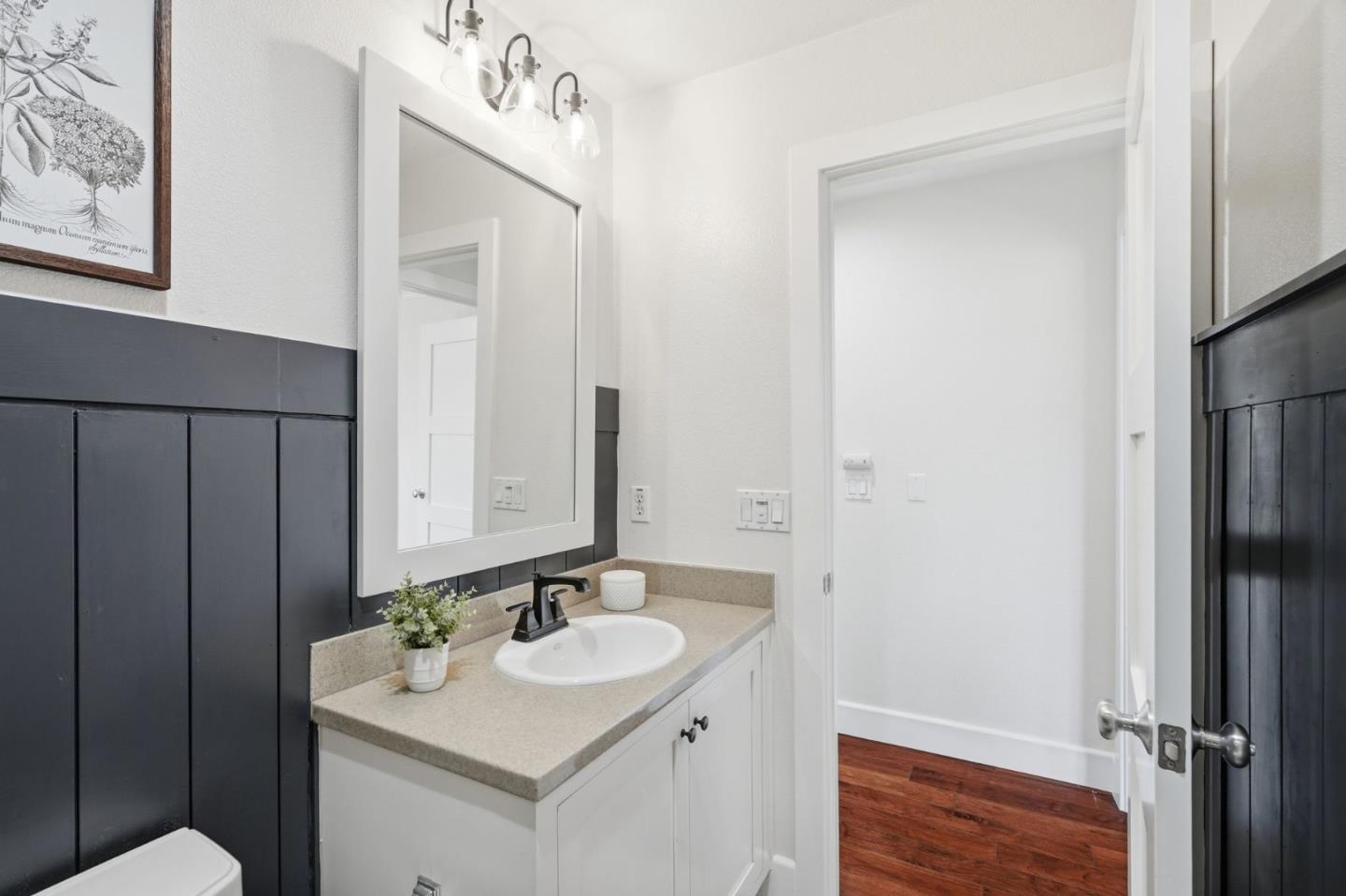 Detail Gallery Image 49 of 71 For 1338 Las Casitas Ct, San Jose,  CA 95126 - 3 Beds | 2/1 Baths