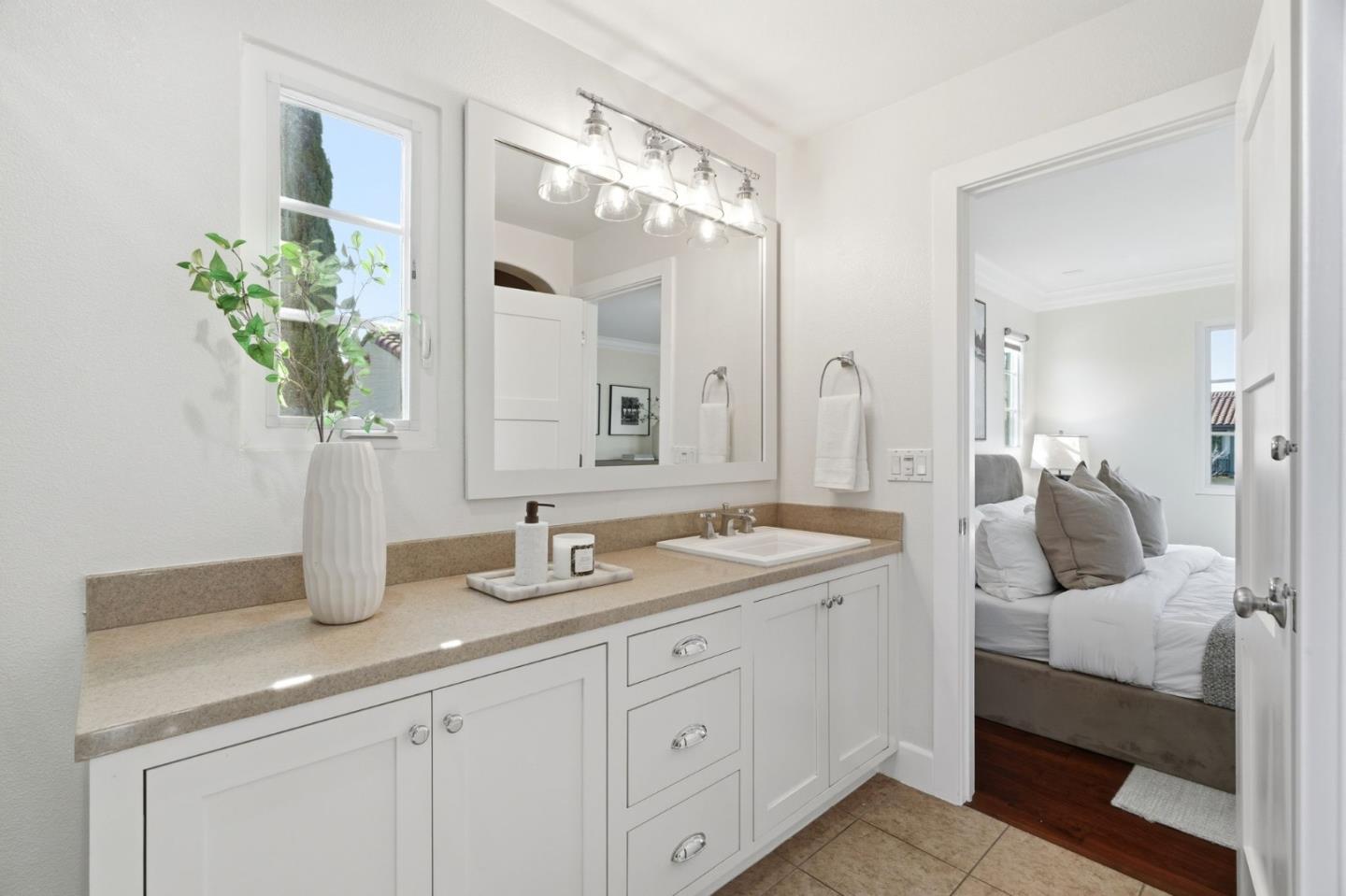 Detail Gallery Image 54 of 71 For 1338 Las Casitas Ct, San Jose,  CA 95126 - 3 Beds | 2/1 Baths