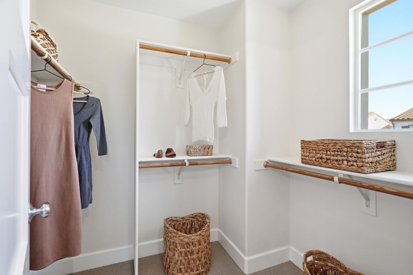 Detail Gallery Image 56 of 71 For 1338 Las Casitas Ct, San Jose,  CA 95126 - 3 Beds | 2/1 Baths