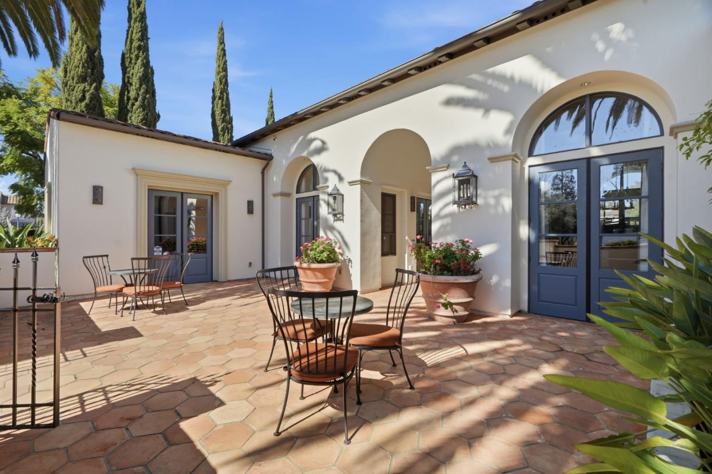 Detail Gallery Image 61 of 71 For 1338 Las Casitas Ct, San Jose,  CA 95126 - 3 Beds | 2/1 Baths