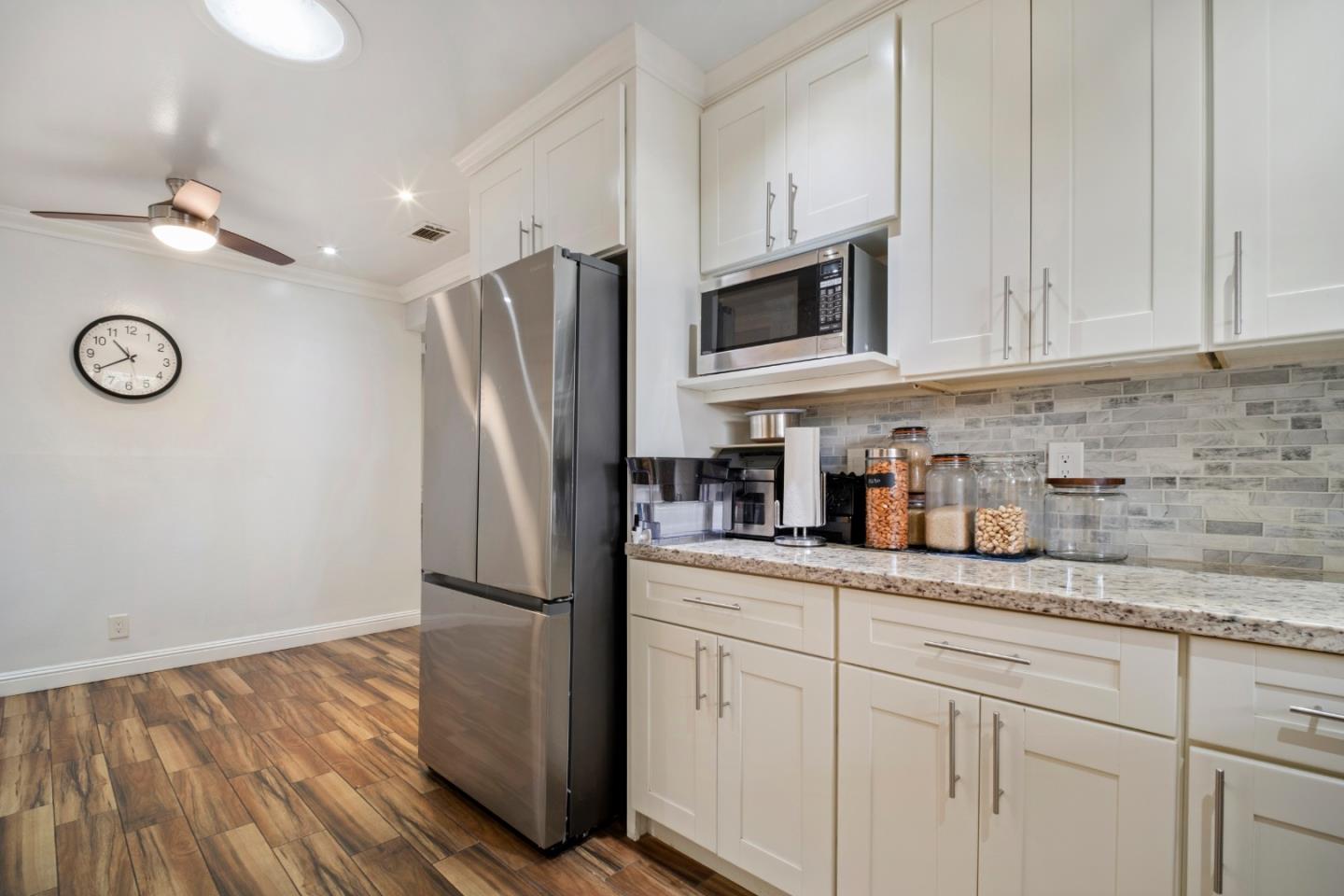 Detail Gallery Image 12 of 38 For 1666 Blossom Hill Rd, San Jose,  CA 95124 - 4 Beds | 2 Baths