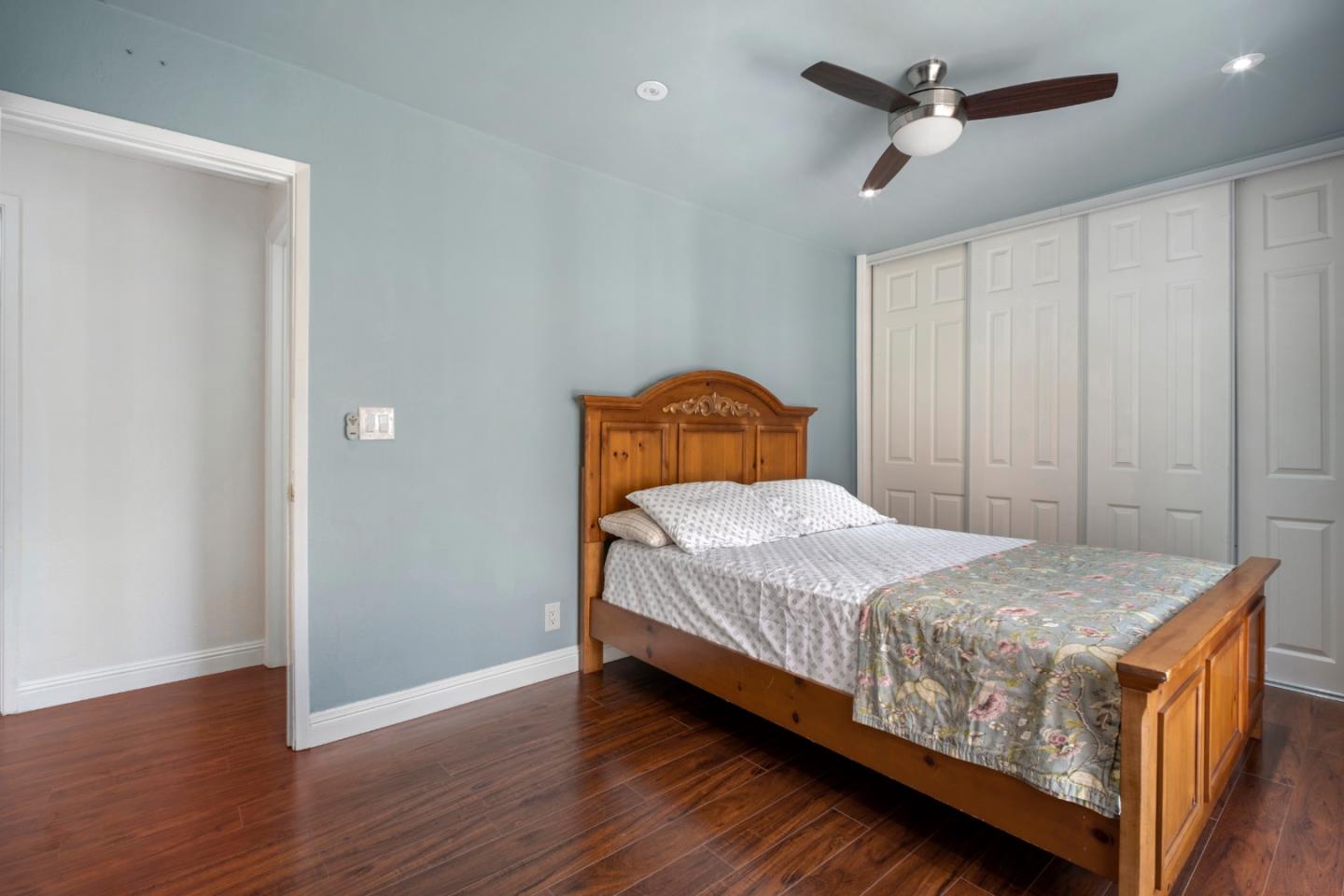 Detail Gallery Image 21 of 38 For 1666 Blossom Hill Rd, San Jose,  CA 95124 - 4 Beds | 2 Baths