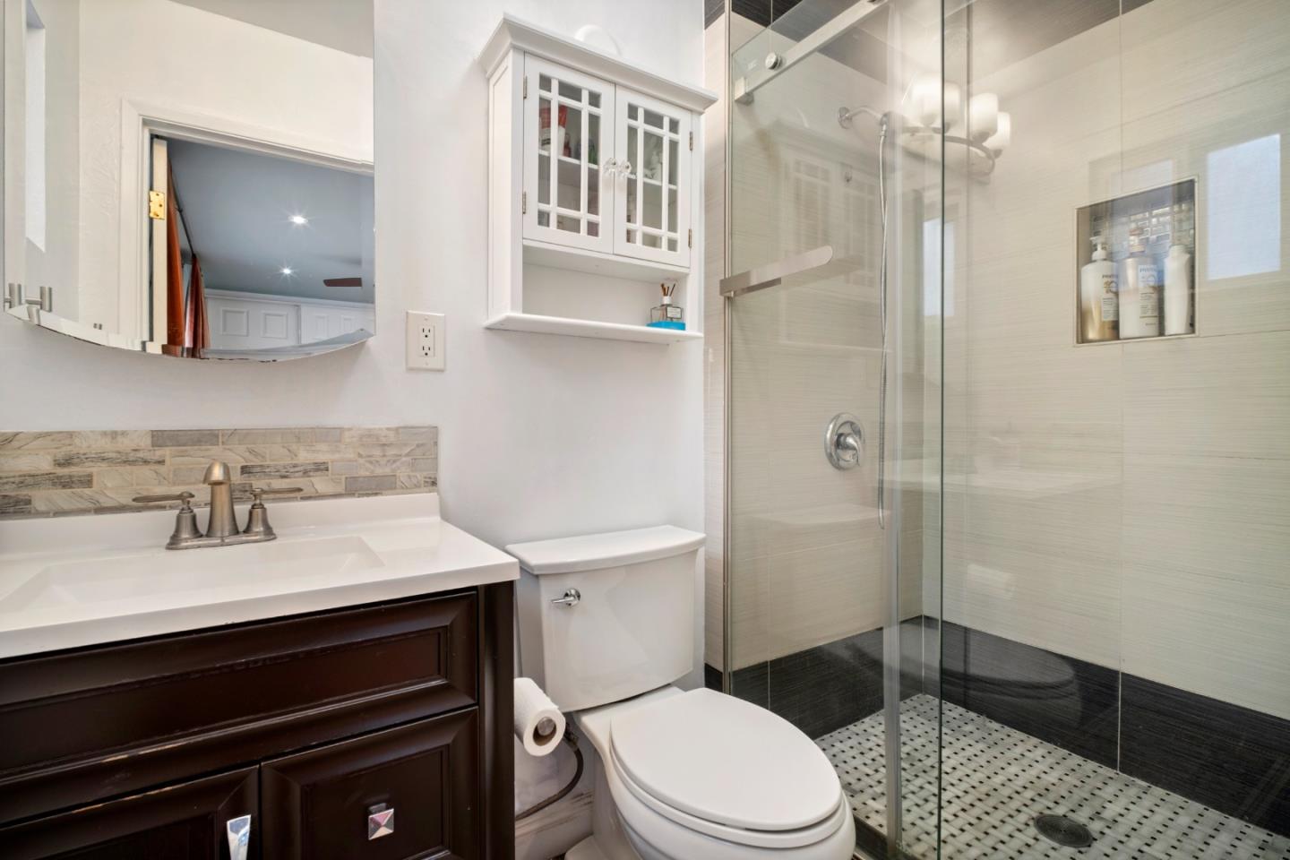 Detail Gallery Image 25 of 38 For 1666 Blossom Hill Rd, San Jose,  CA 95124 - 4 Beds | 2 Baths