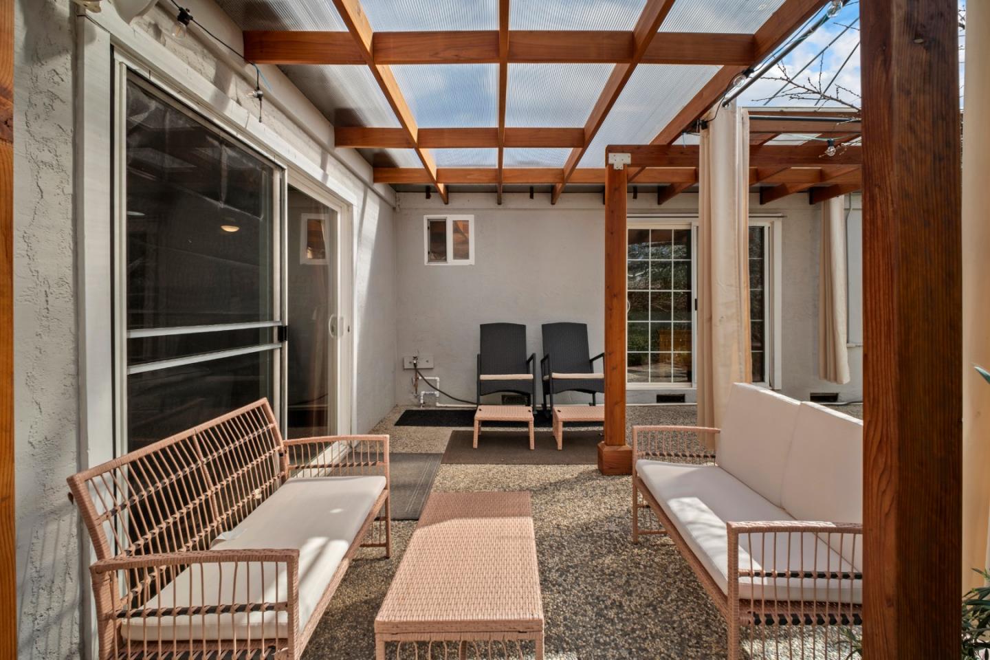 Detail Gallery Image 28 of 38 For 1666 Blossom Hill Rd, San Jose,  CA 95124 - 4 Beds | 2 Baths