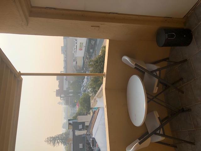 Detail Gallery Image 7 of 13 For 411 California Ave #A5,  Palo Alto,  CA 94306 - 1 Beds | 1 Baths