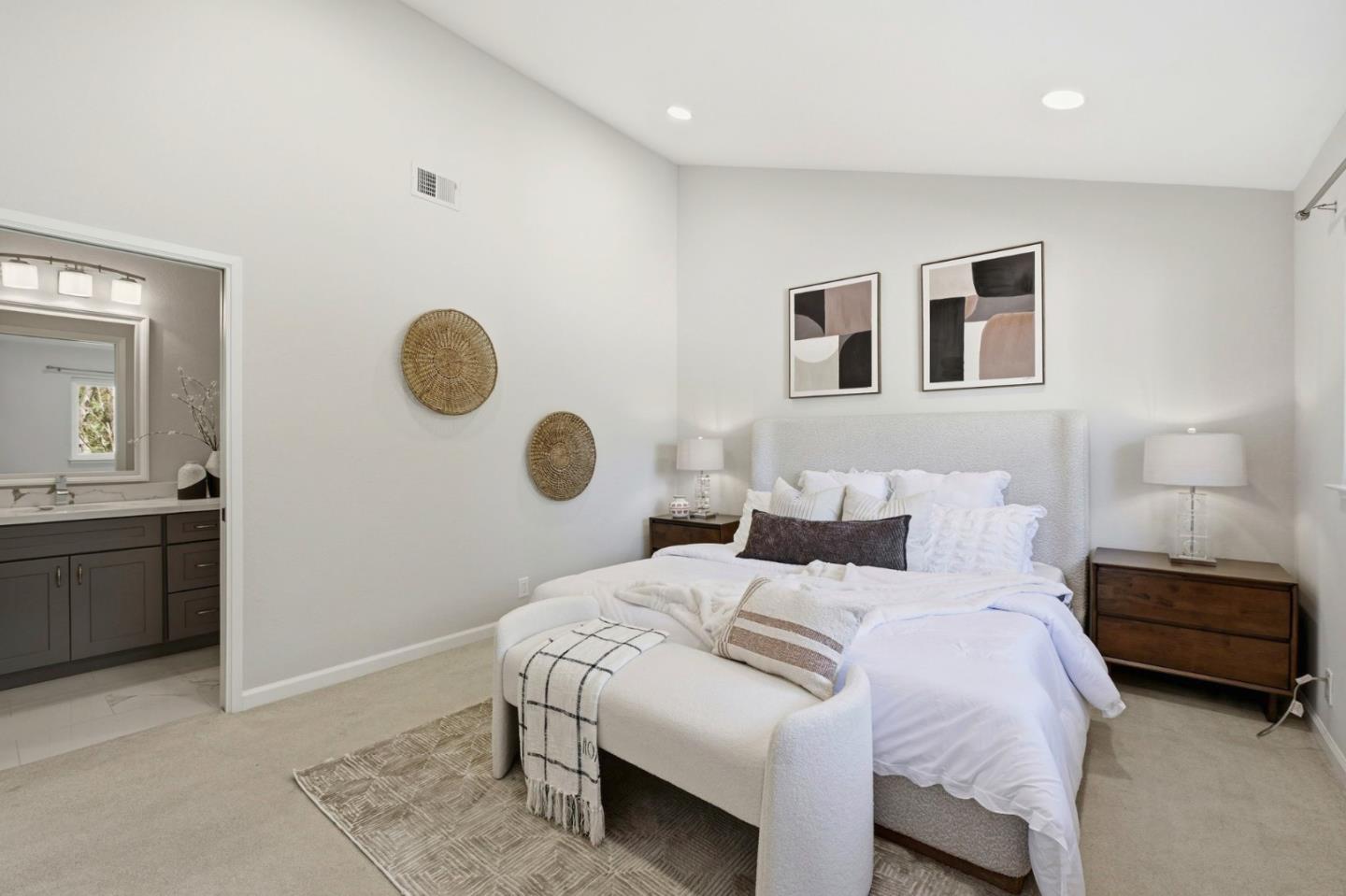 Photo #17: ML82037420 Listing: Photo #17