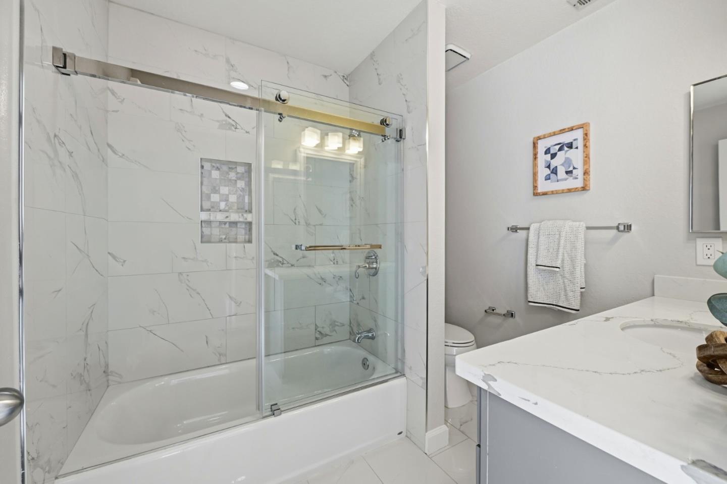 Photo #23: ML82037420 Listing: Photo #23