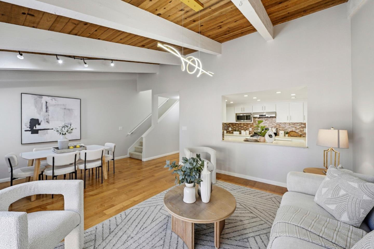 Photo #7: ML82037420 Listing: Photo #7