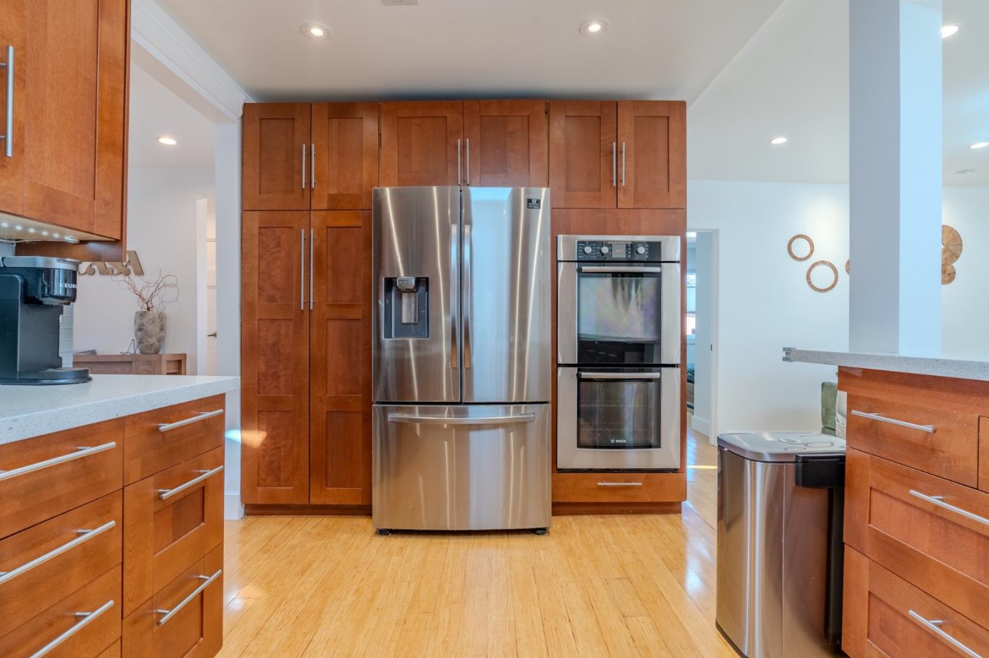 Detail Gallery Image 12 of 34 For 608 7th Ave, San Bruno,  CA 94066 - 4 Beds | 2 Baths