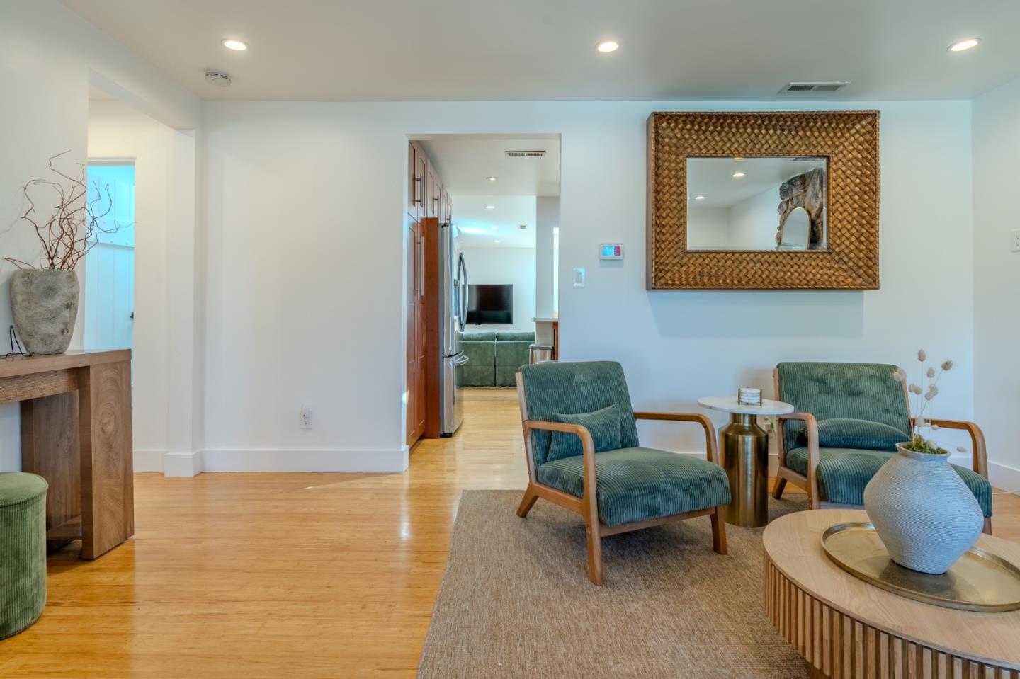 Detail Gallery Image 8 of 34 For 608 7th Ave, San Bruno,  CA 94066 - 4 Beds | 2 Baths