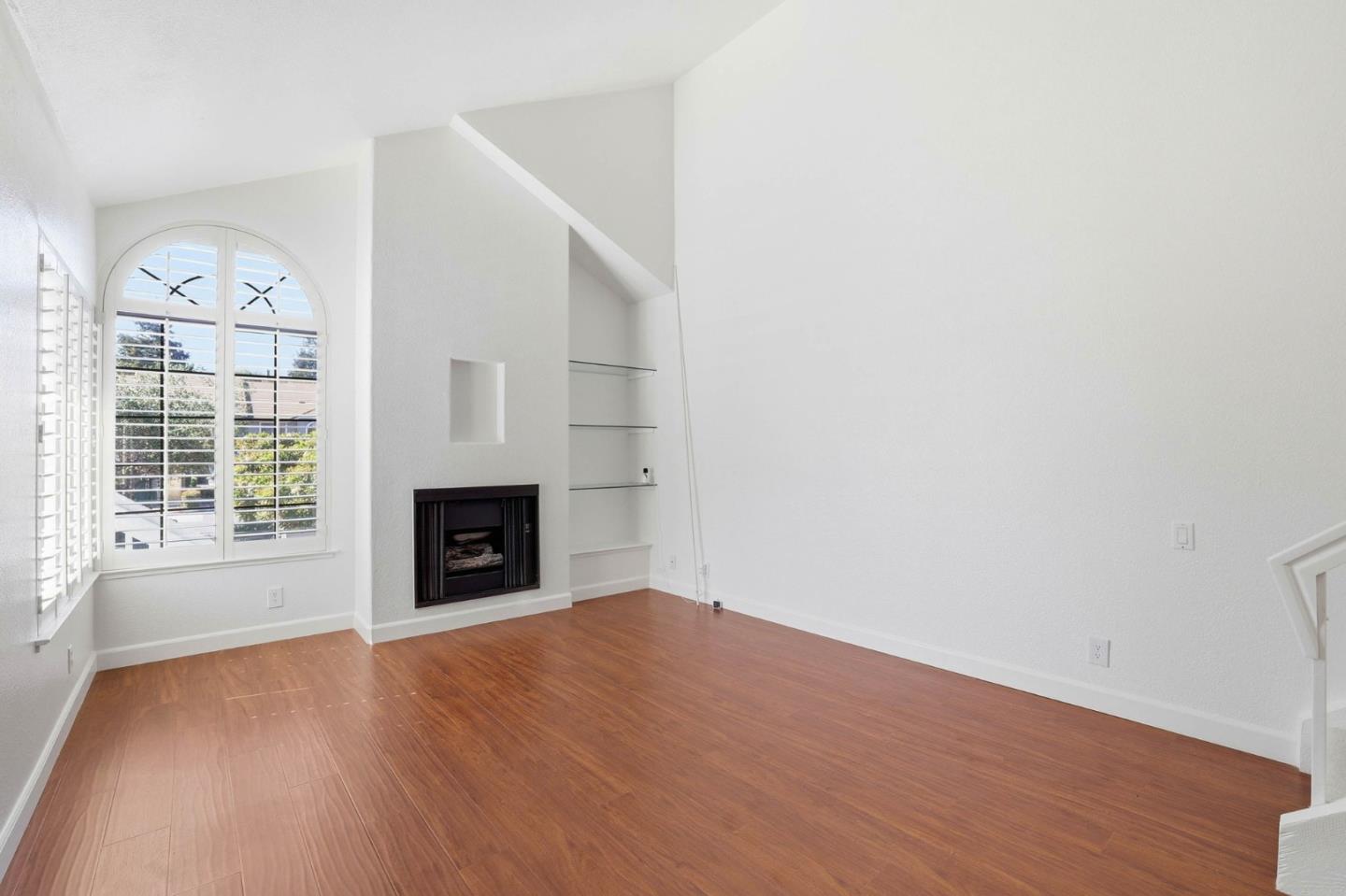 Photo #11: ML82037424 Listing: Photo #11