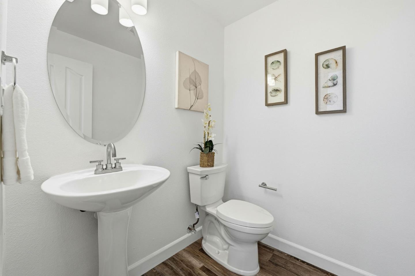 Detail Gallery Image 17 of 62 For 2177 Ceynowa Ln, San Jose,  CA 95121 - 4 Beds | 2/1 Baths