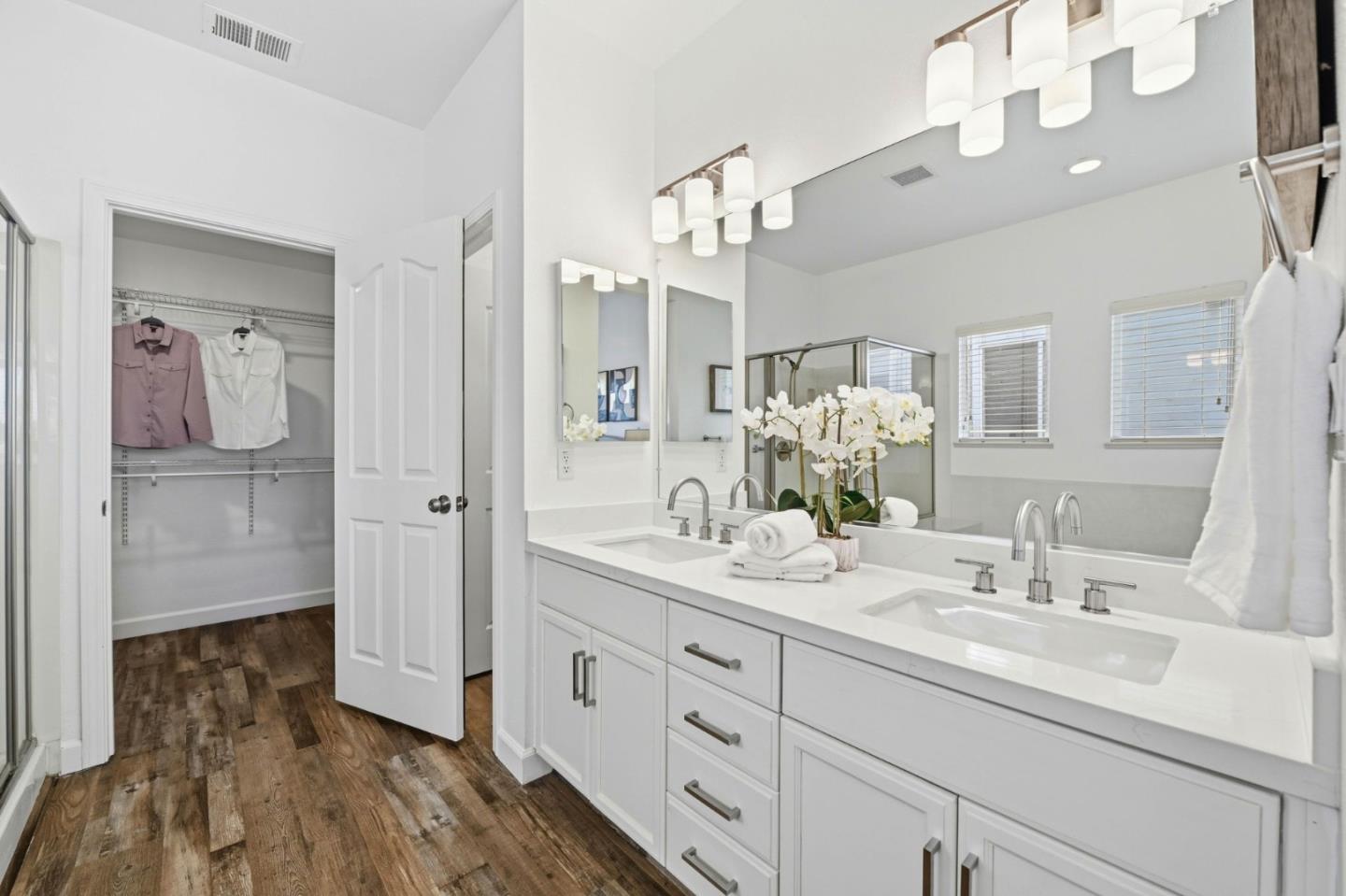 Detail Gallery Image 25 of 62 For 2177 Ceynowa Ln, San Jose,  CA 95121 - 4 Beds | 2/1 Baths