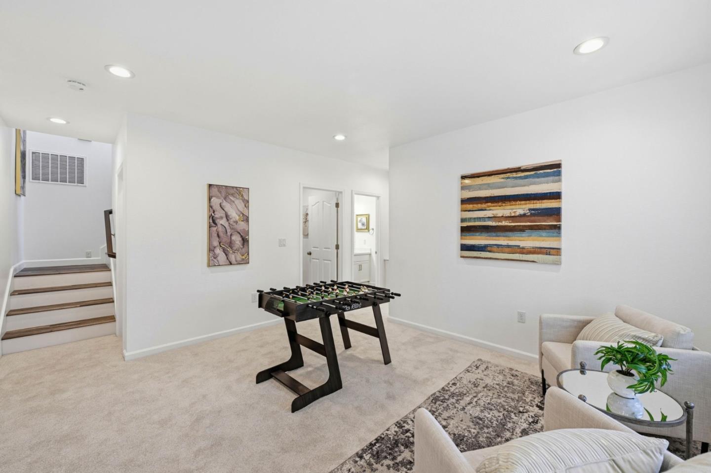 Detail Gallery Image 31 of 62 For 2177 Ceynowa Ln, San Jose,  CA 95121 - 4 Beds | 2/1 Baths