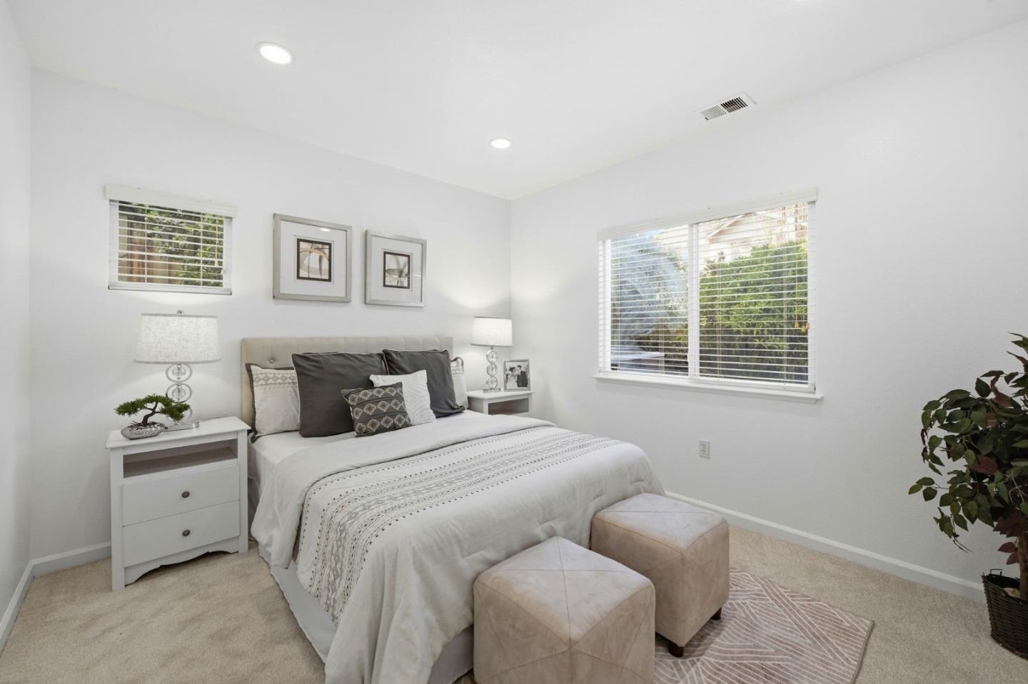 Detail Gallery Image 34 of 62 For 2177 Ceynowa Ln, San Jose,  CA 95121 - 4 Beds | 2/1 Baths