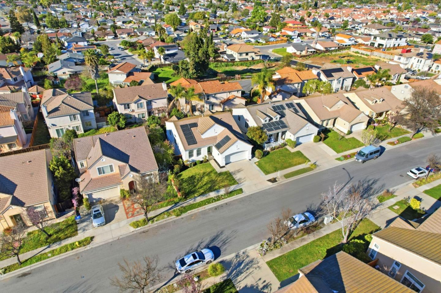 Detail Gallery Image 50 of 62 For 2177 Ceynowa Ln, San Jose,  CA 95121 - 4 Beds | 2/1 Baths