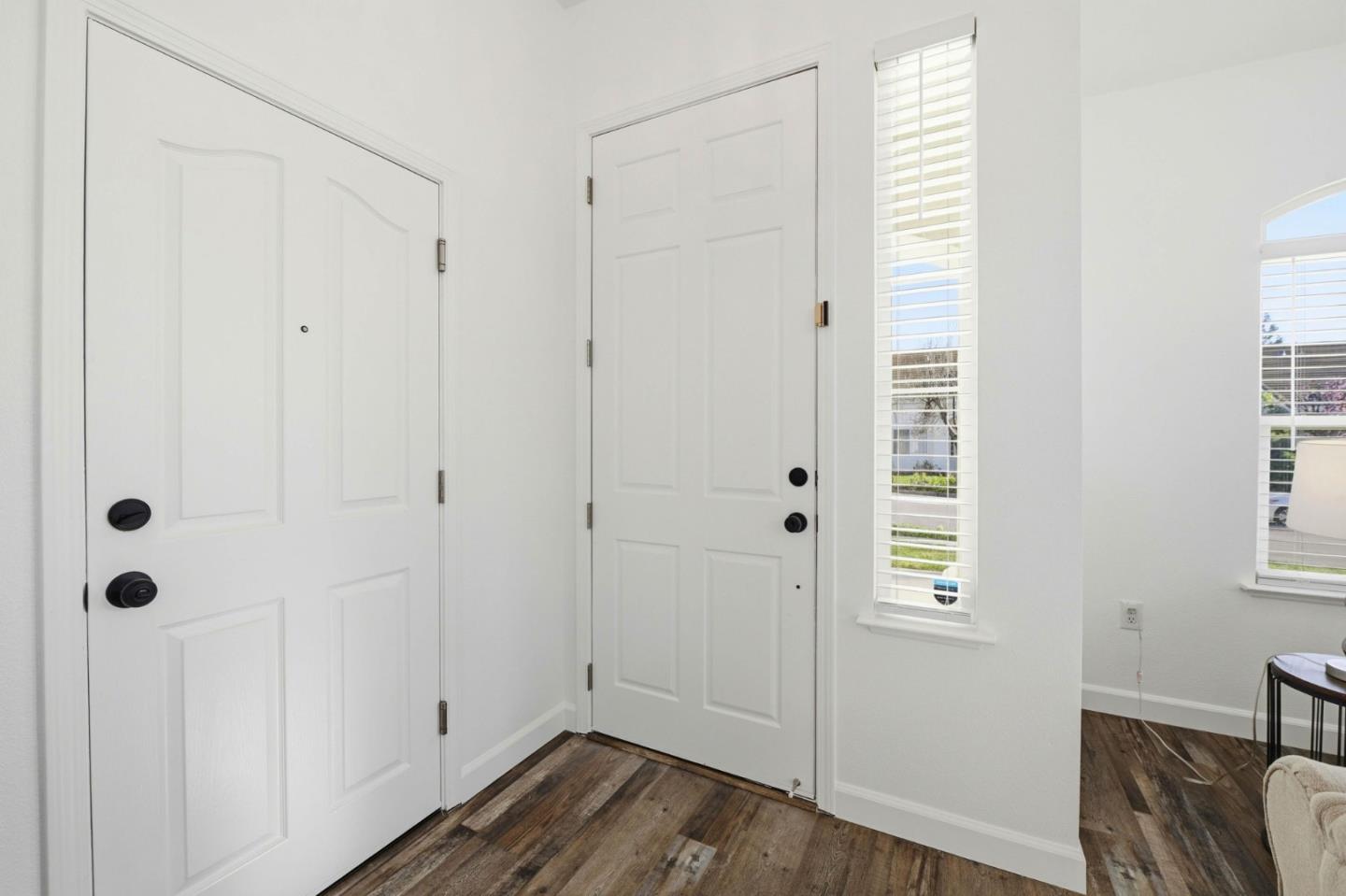 Detail Gallery Image 6 of 62 For 2177 Ceynowa Ln, San Jose,  CA 95121 - 4 Beds | 2/1 Baths