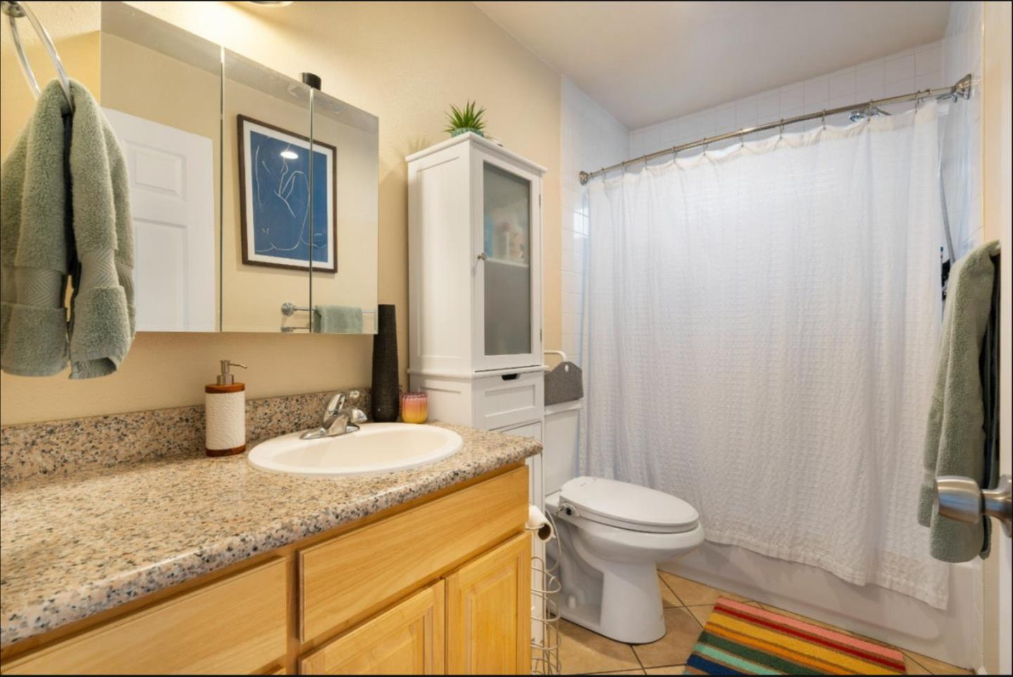 Detail Gallery Image 25 of 31 For 2241 Lindaire Ave, San Jose,  CA 95128 - 5 Beds | 3 Baths