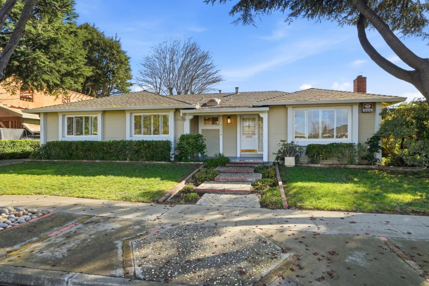 Front Image Thumbnail for ML82037429