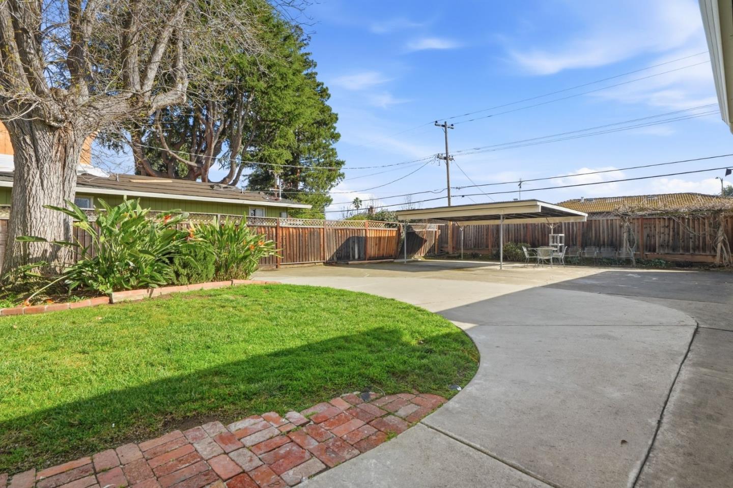 Detail Gallery Image 32 of 38 For 3308 Oxford Ln, San Jose,  CA 95117 - 4 Beds | 2/1 Baths