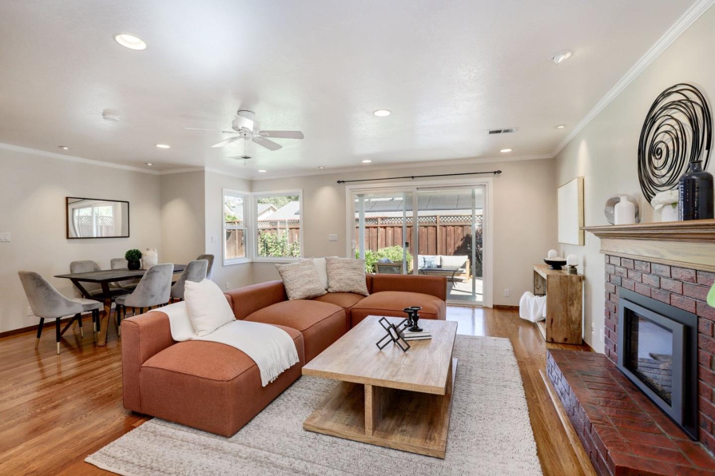 Detail Gallery Image 11 of 61 For 3790 Blossomview Dr, San Jose,  CA 95118 - 3 Beds | 2 Baths