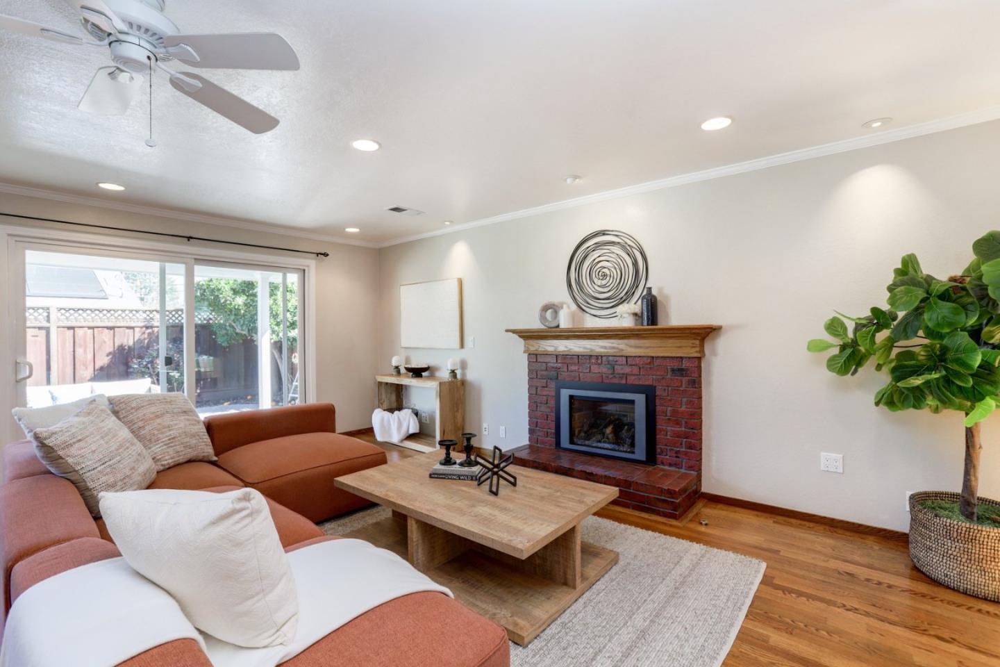 Detail Gallery Image 15 of 61 For 3790 Blossomview Dr, San Jose,  CA 95118 - 3 Beds | 2 Baths