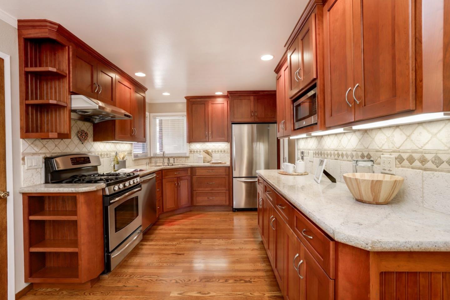 Detail Gallery Image 4 of 61 For 3790 Blossomview Dr, San Jose,  CA 95118 - 3 Beds | 2 Baths