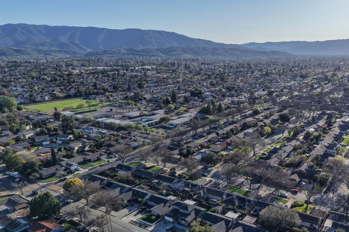 Detail Gallery Image 57 of 61 For 3790 Blossomview Dr, San Jose,  CA 95118 - 3 Beds | 2 Baths