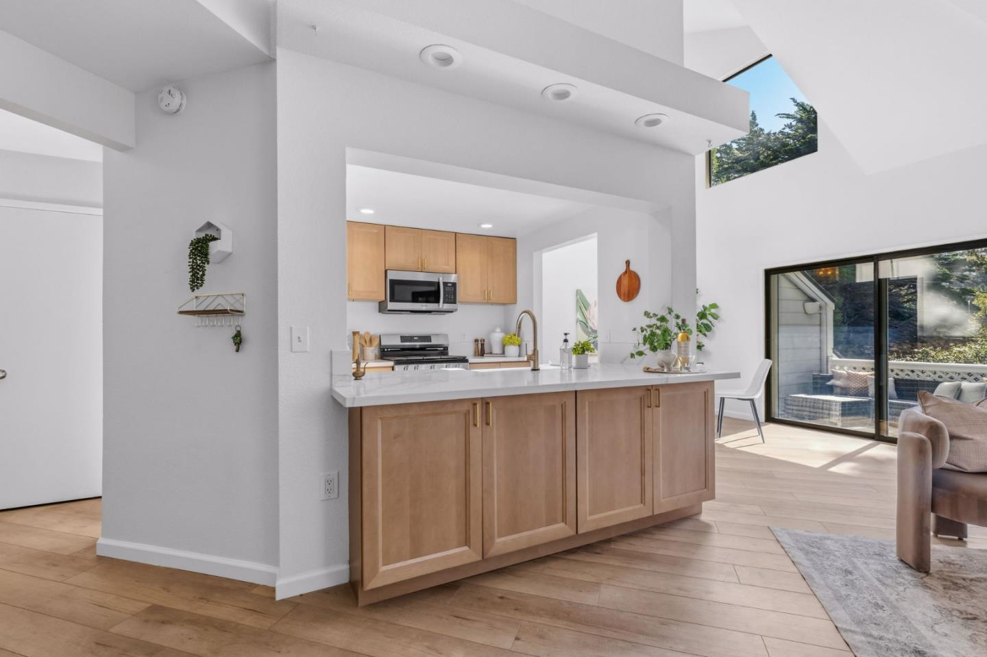 Detail Gallery Image 10 of 37 For 2603 Willowbrook Ln #22,  Aptos,  CA 95003 - 3 Beds | 2 Baths