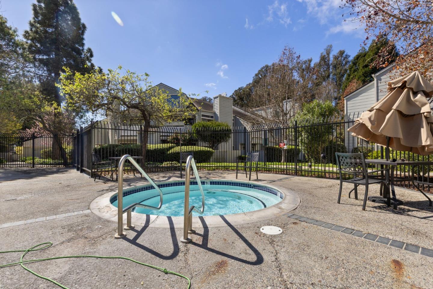 Detail Gallery Image 33 of 37 For 2603 Willowbrook Ln #22,  Aptos,  CA 95003 - 3 Beds | 2 Baths