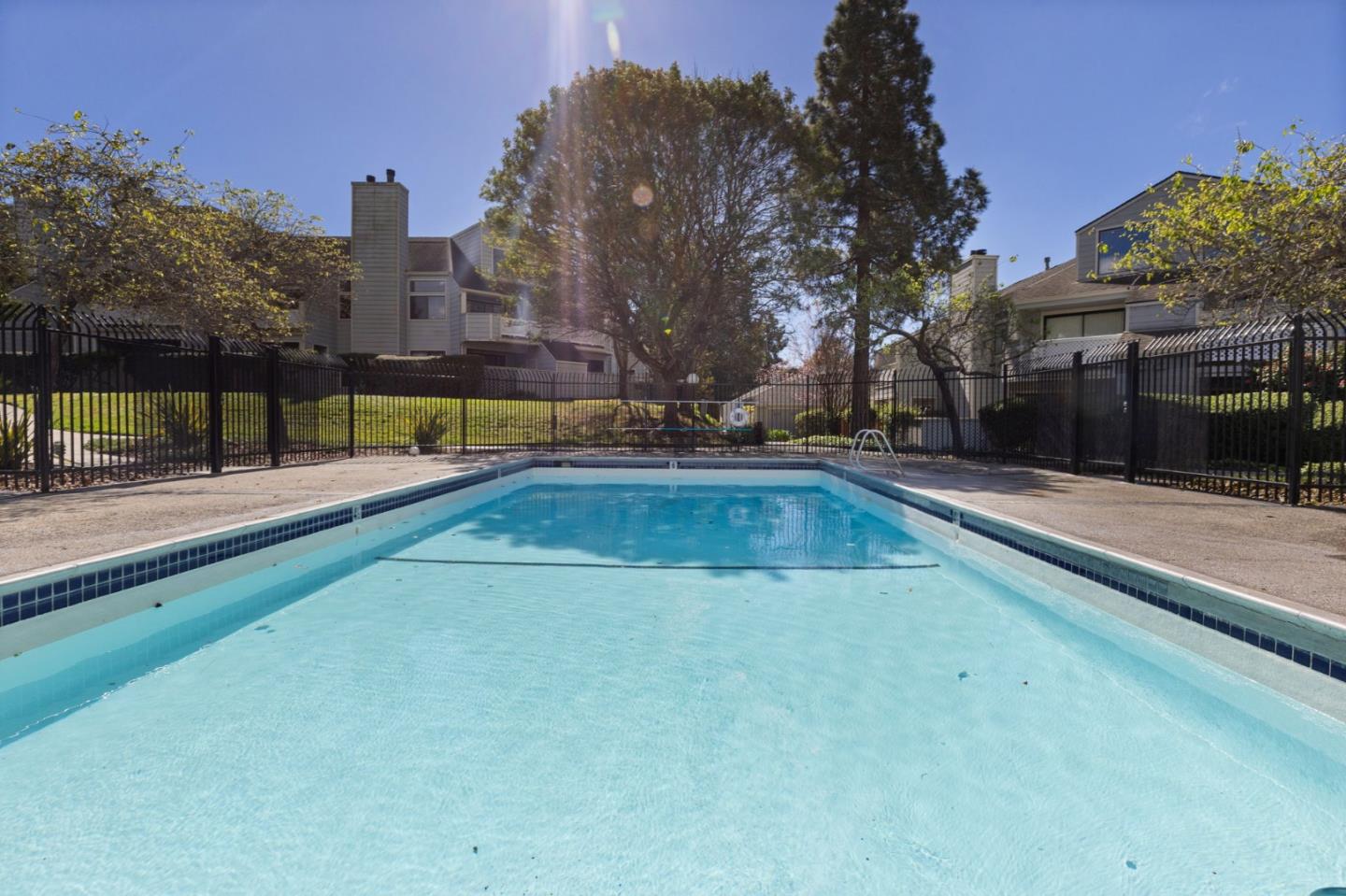 Detail Gallery Image 34 of 37 For 2603 Willowbrook Ln #22,  Aptos,  CA 95003 - 3 Beds | 2 Baths