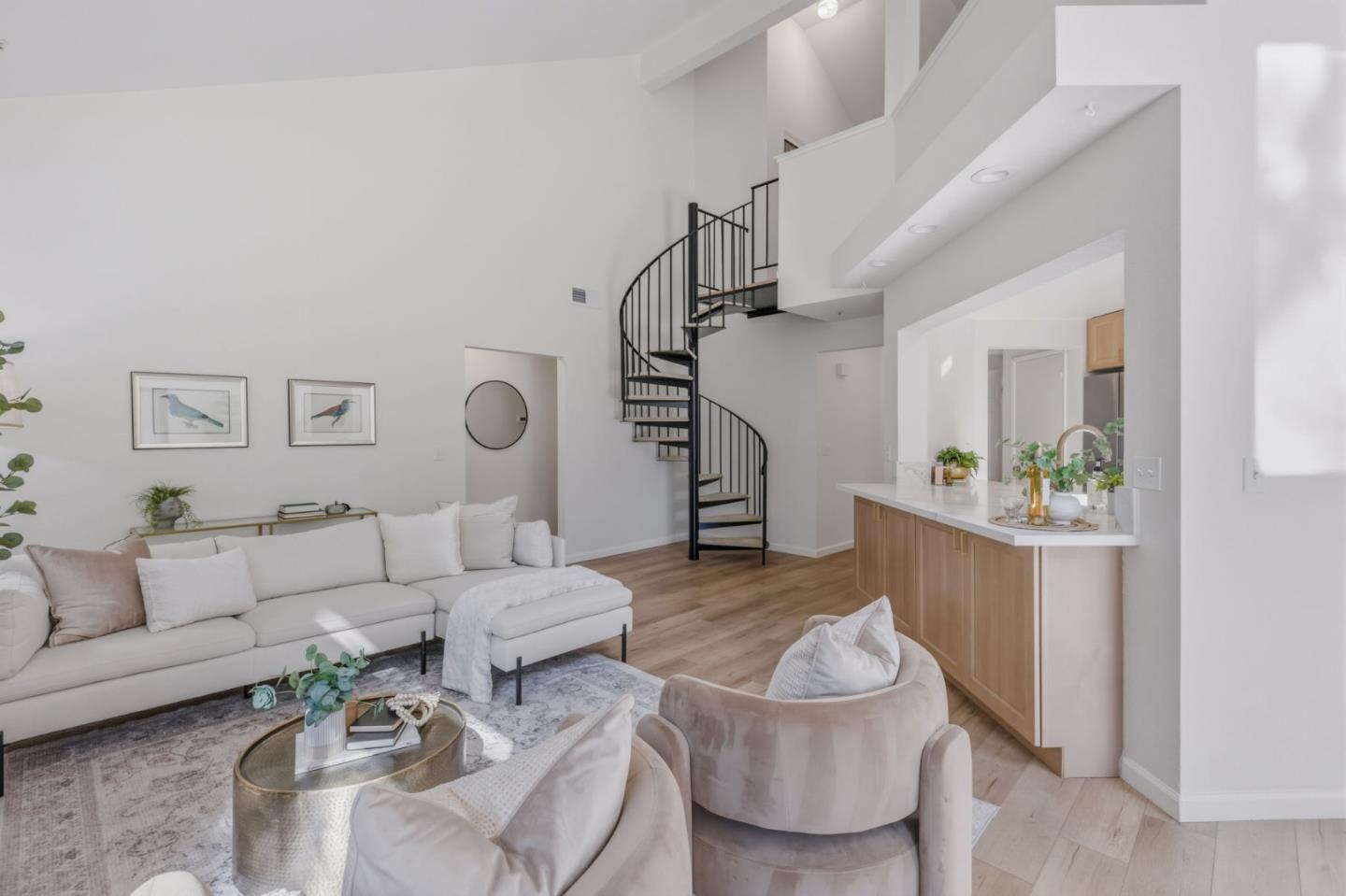 Detail Gallery Image 4 of 37 For 2603 Willowbrook Ln #22,  Aptos,  CA 95003 - 3 Beds | 2 Baths