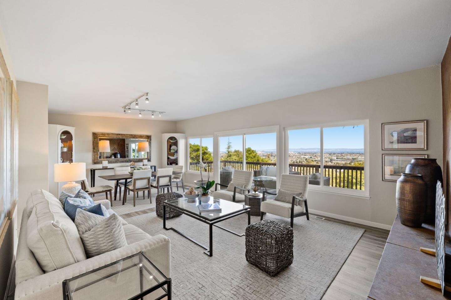 Detail Gallery Image 4 of 44 For 1243 Talbryn Dr, Belmont,  CA 94002 - 3 Beds | 2 Baths